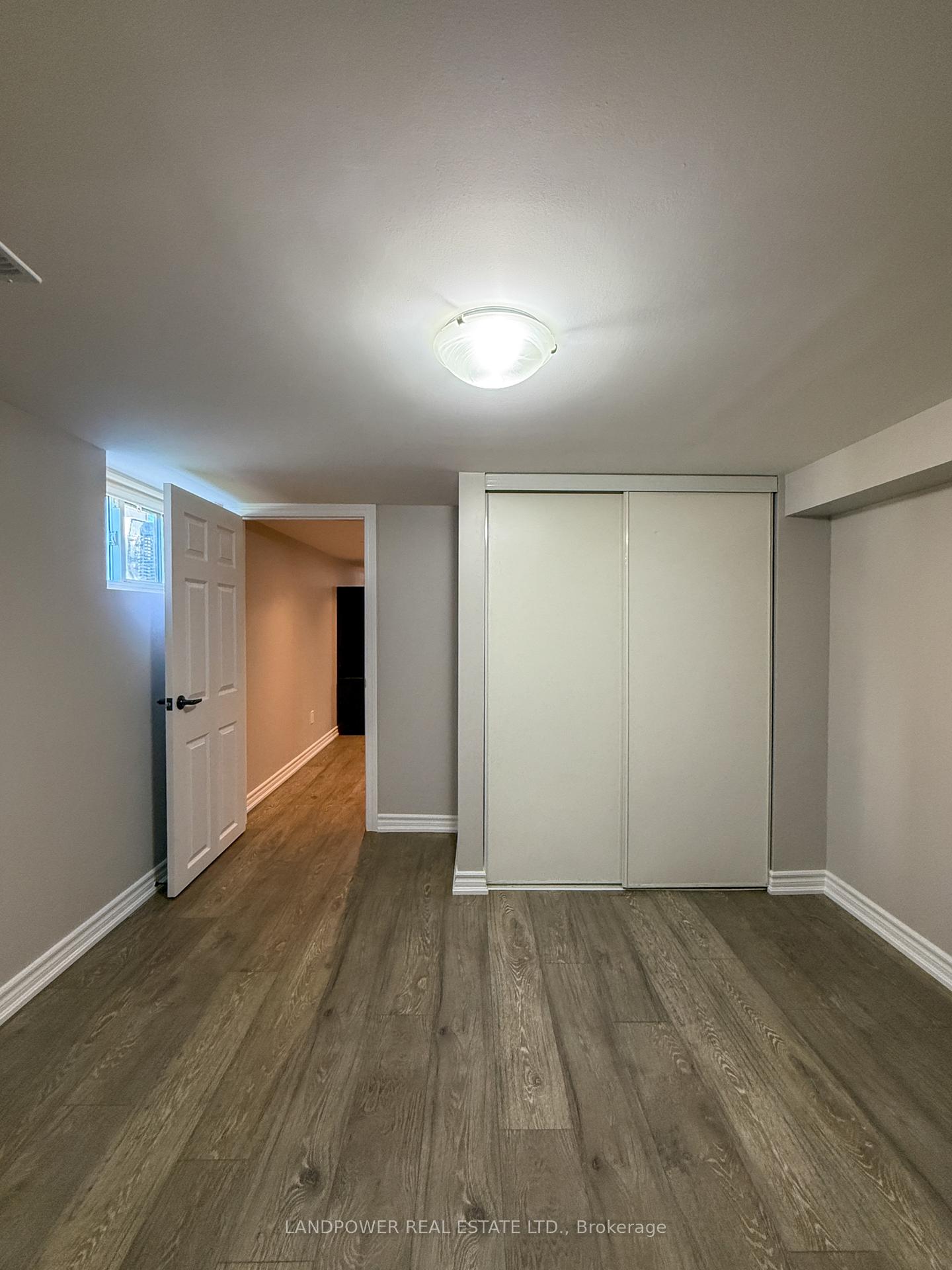 Photo 28 of 155 N Bonnington Avenue, Scarborough, Clairlea-Birchmount — HOMEH