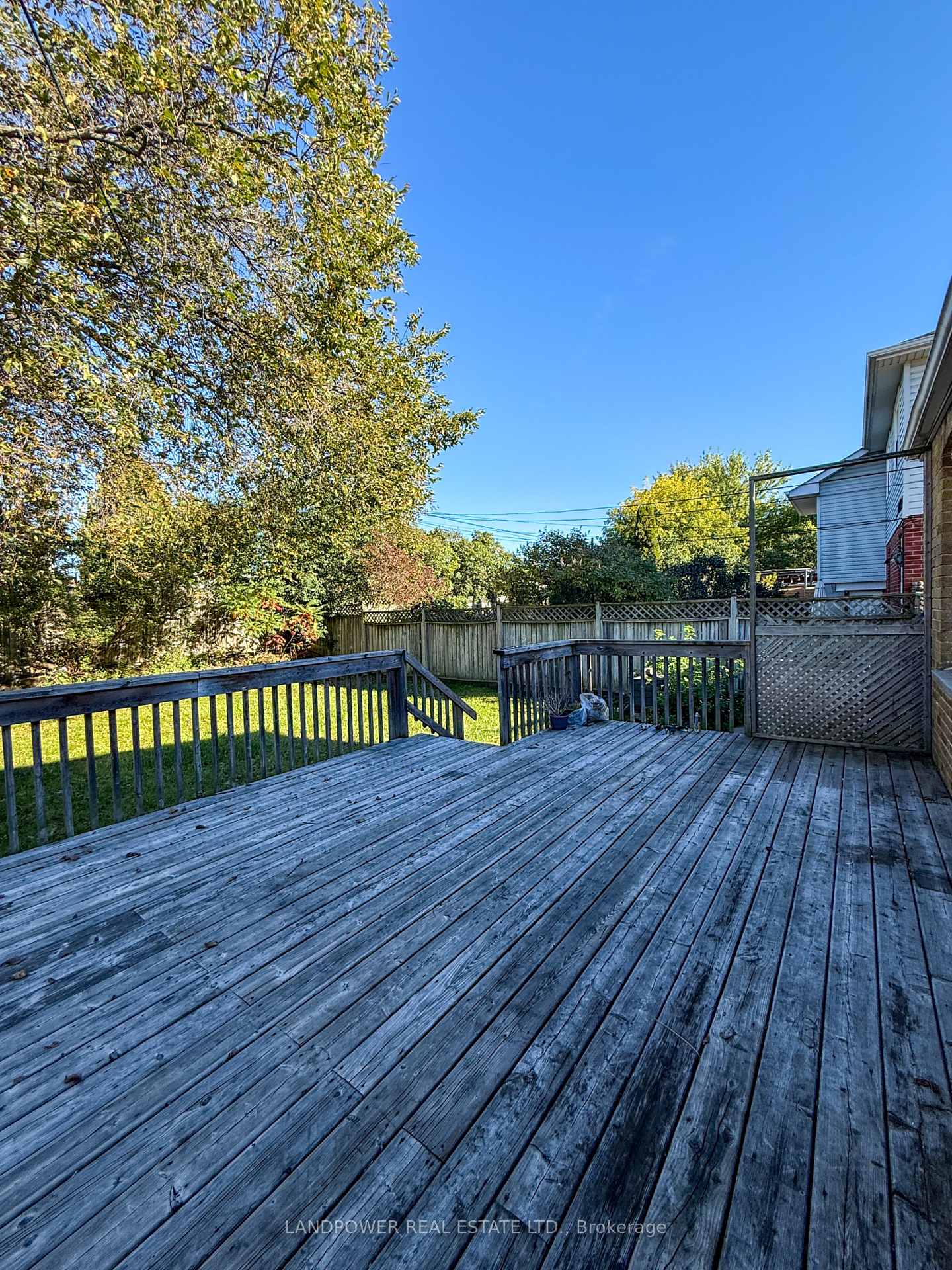 Photo 35 of 155 N Bonnington Avenue, Scarborough, Clairlea-Birchmount — HOMEH