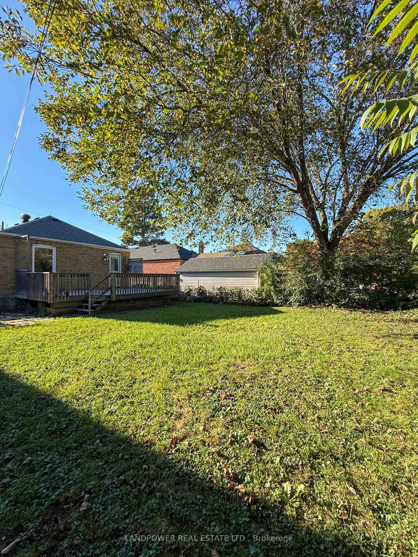 Photo 36 of 155 N Bonnington Avenue, Scarborough, Clairlea-Birchmount — HOMEH