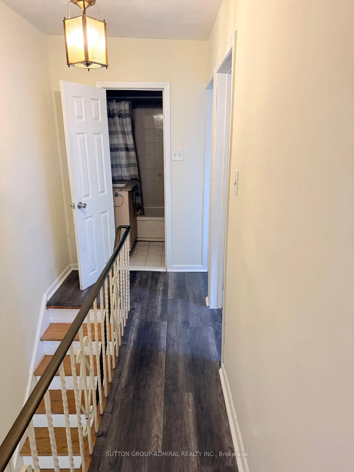 Photo 16 of Unit Main, 241 Dunraven Drive, Toronto, Keelesdale-Eglinton West — HOMEH