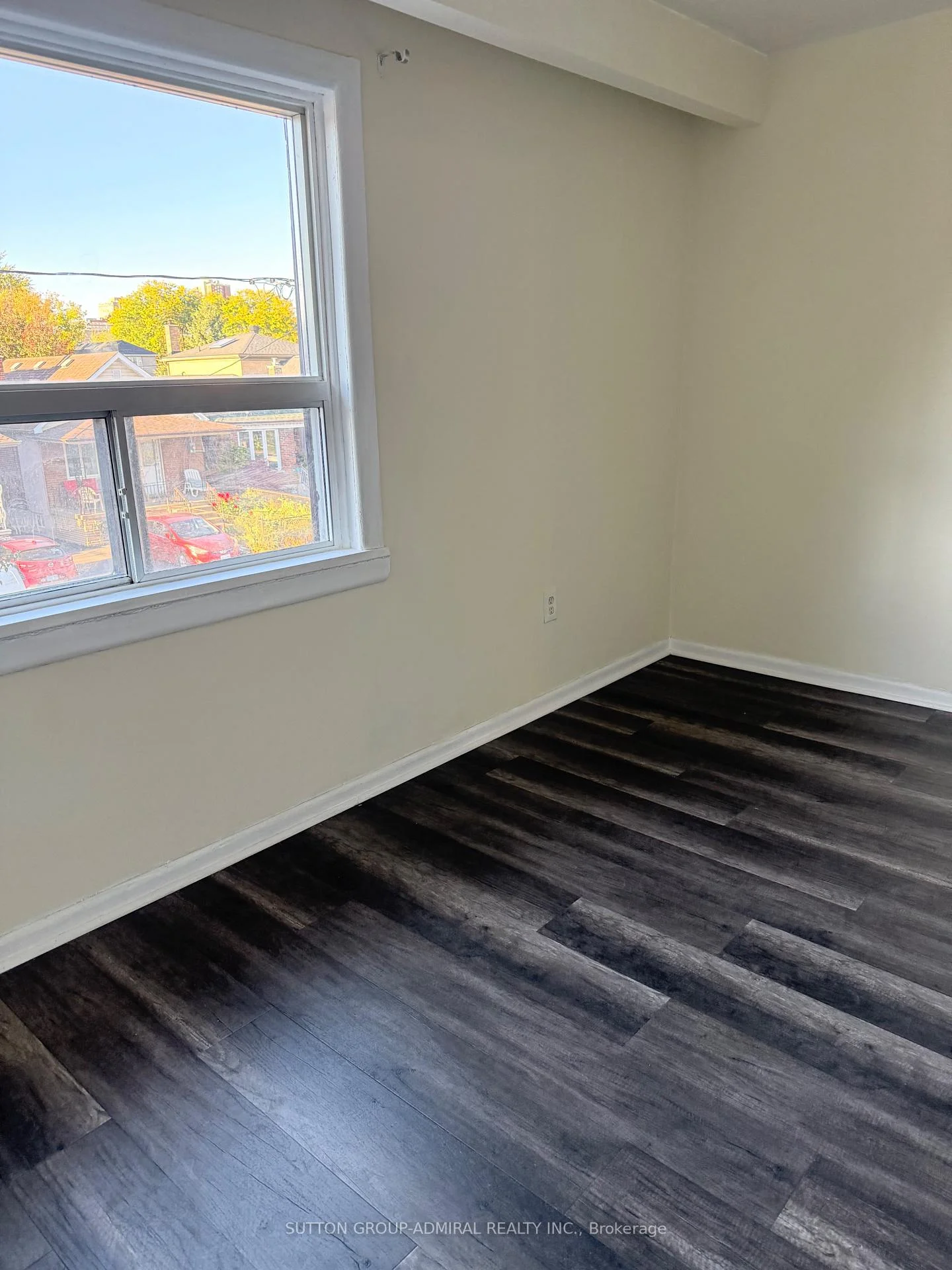 Photo 25 of Unit Main, 241 Dunraven Drive, Toronto, Keelesdale-Eglinton West — HOMEH