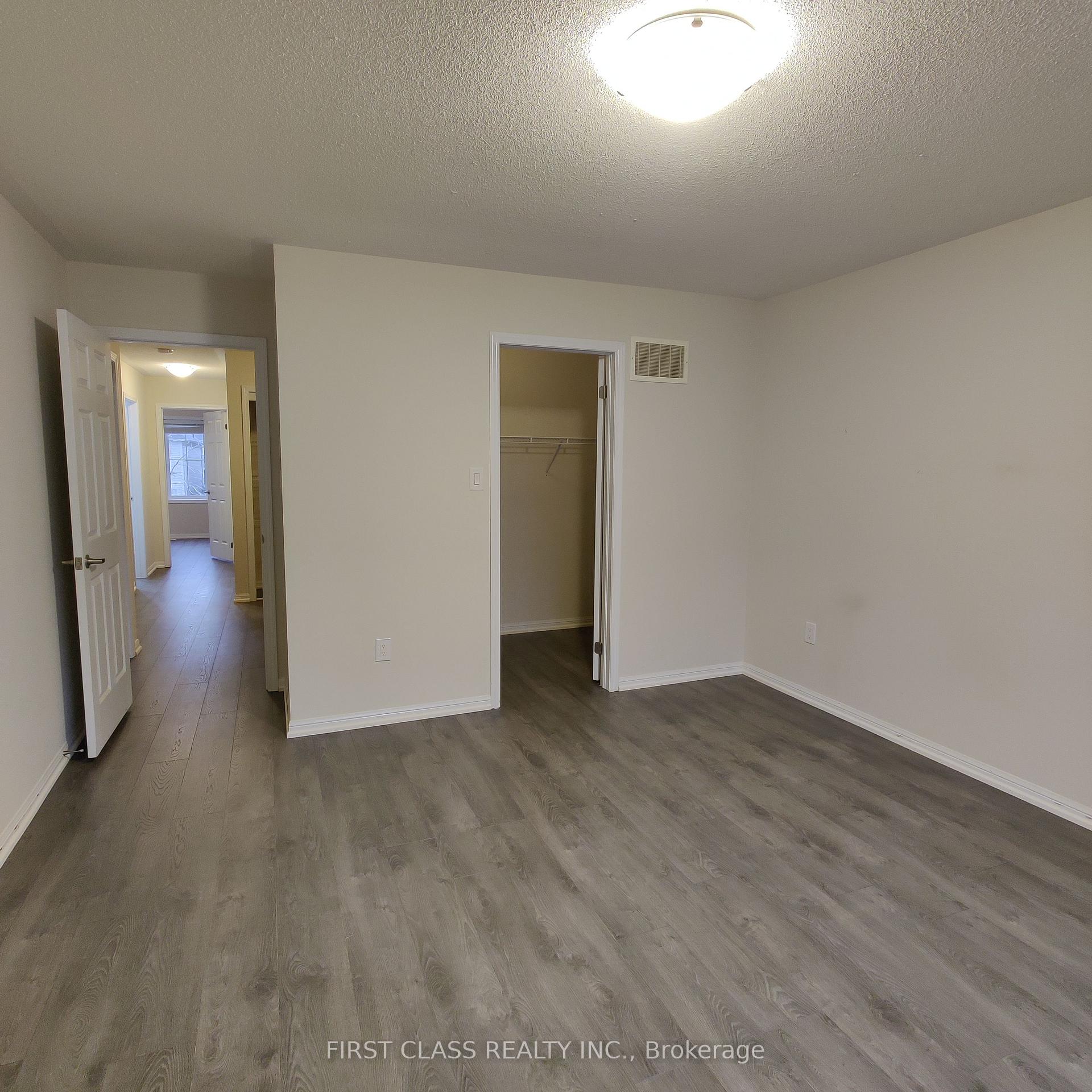 Photo 9 of 917 Farmstead Drive, Milton, Willmott — HOMEH