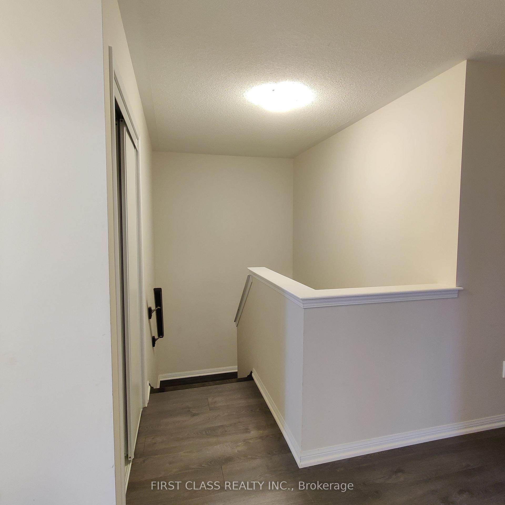 Photo 11 of 917 Farmstead Drive, Milton, Willmott — HOMEH
