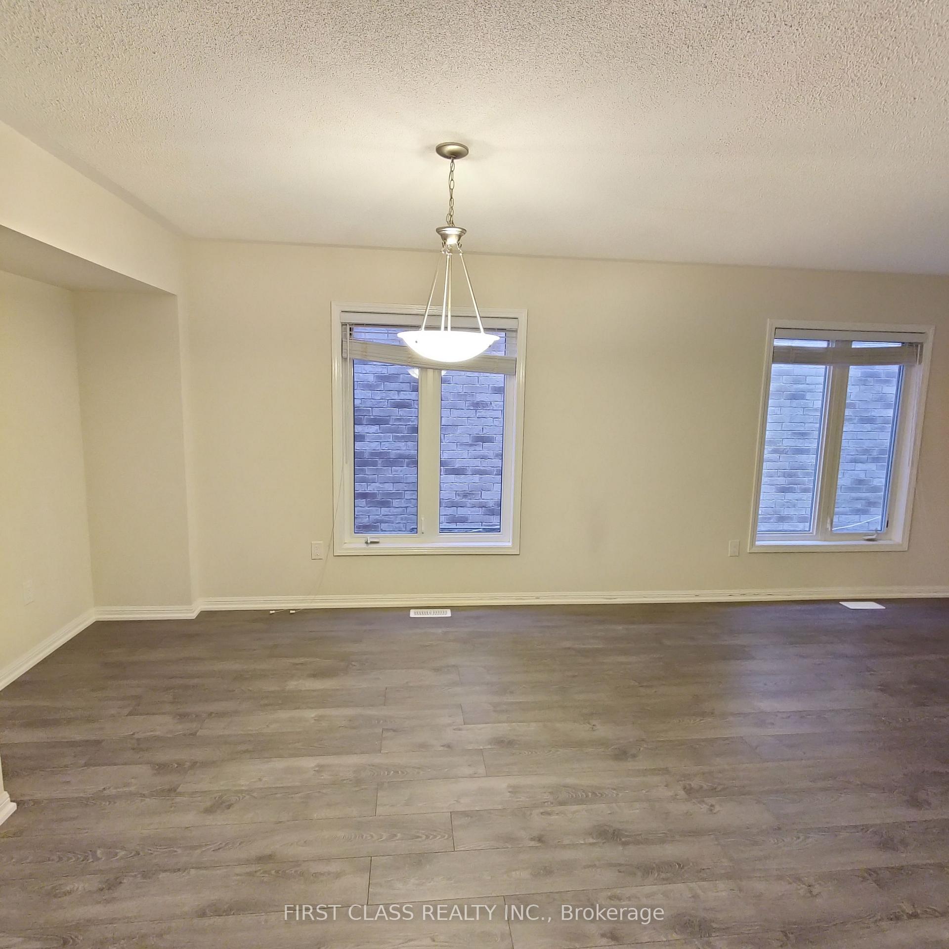 Photo 24 of 917 Farmstead Drive, Milton, Willmott — HOMEH