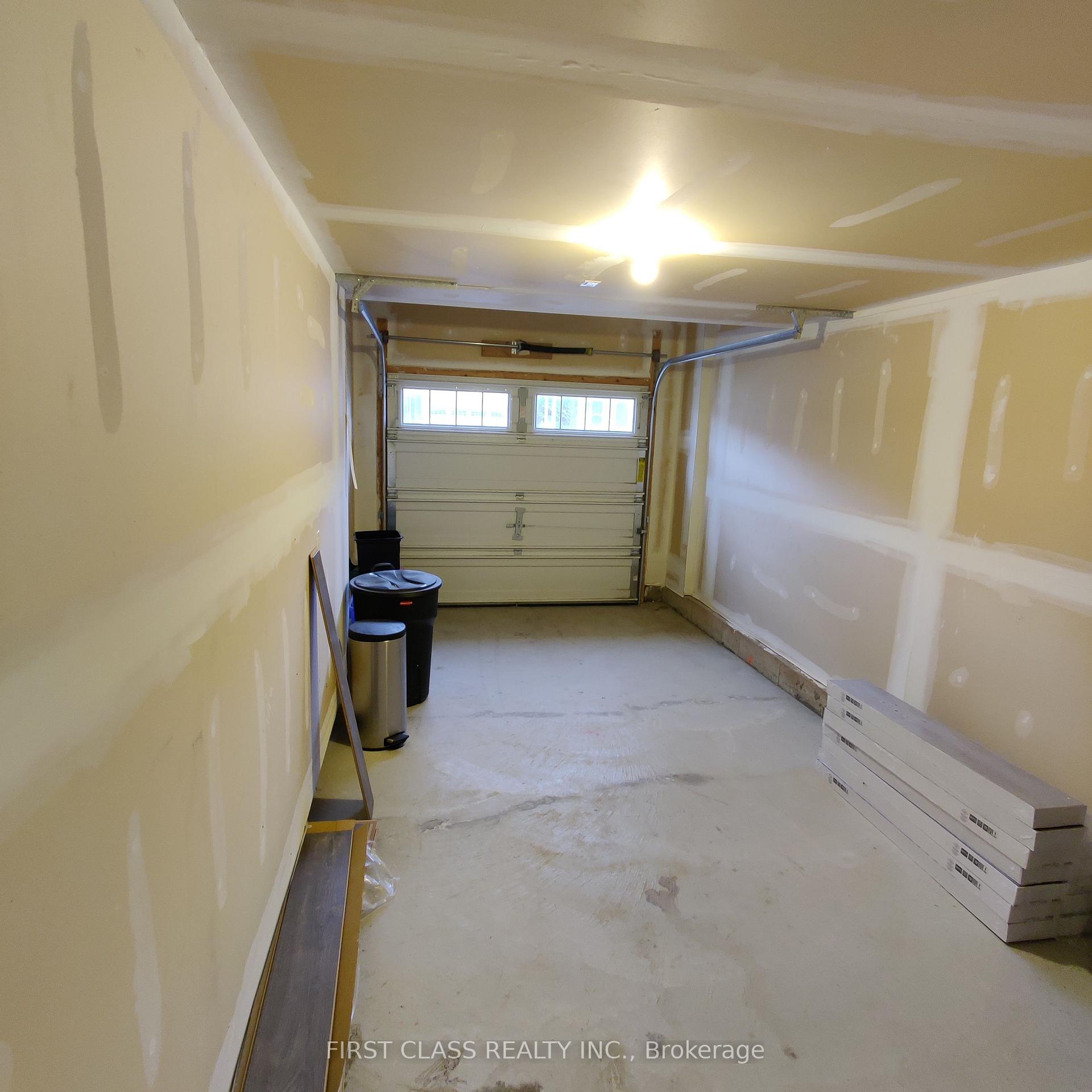 Photo 25 of 917 Farmstead Drive, Milton, Willmott — HOMEH
