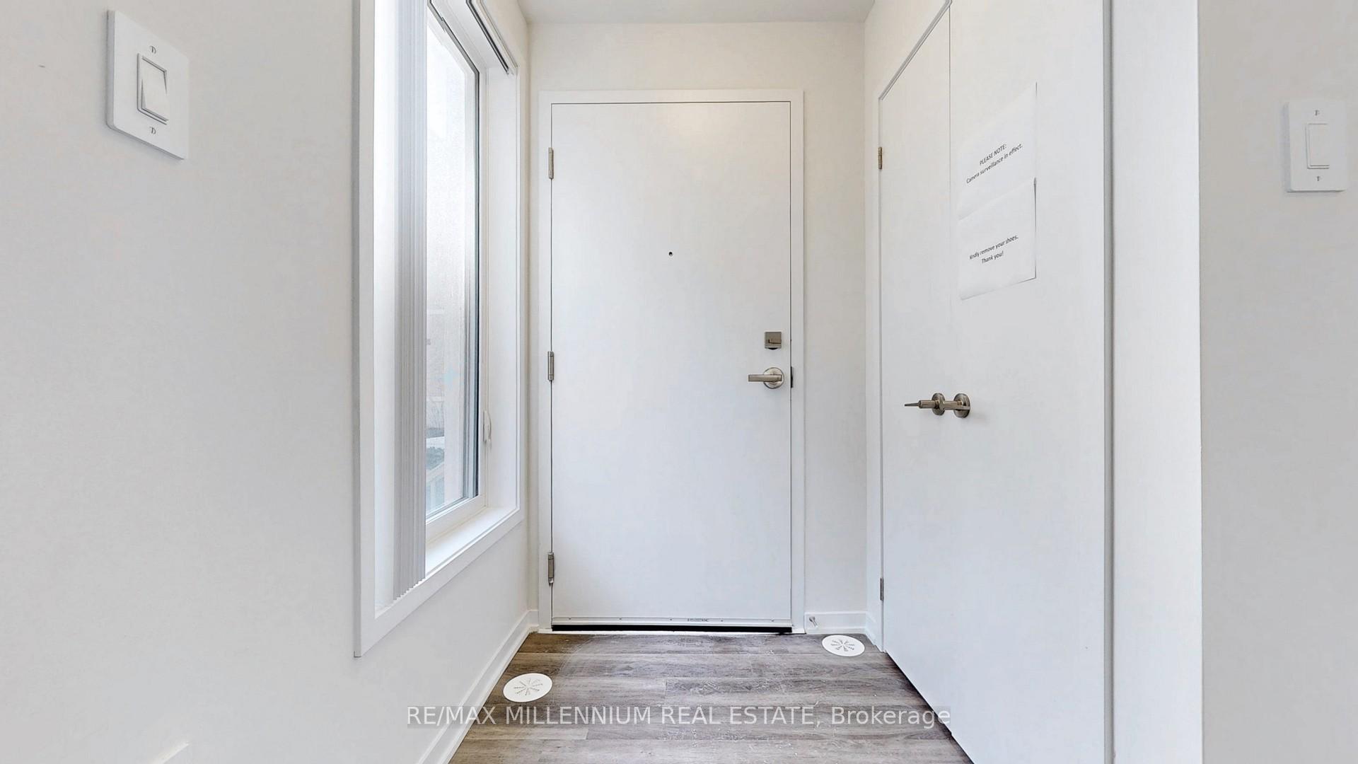 Photo 18 of Unit 64, 31 Honeycrisp Crescent, Vaughan, Vaughan Corporate Centre — HOMEH