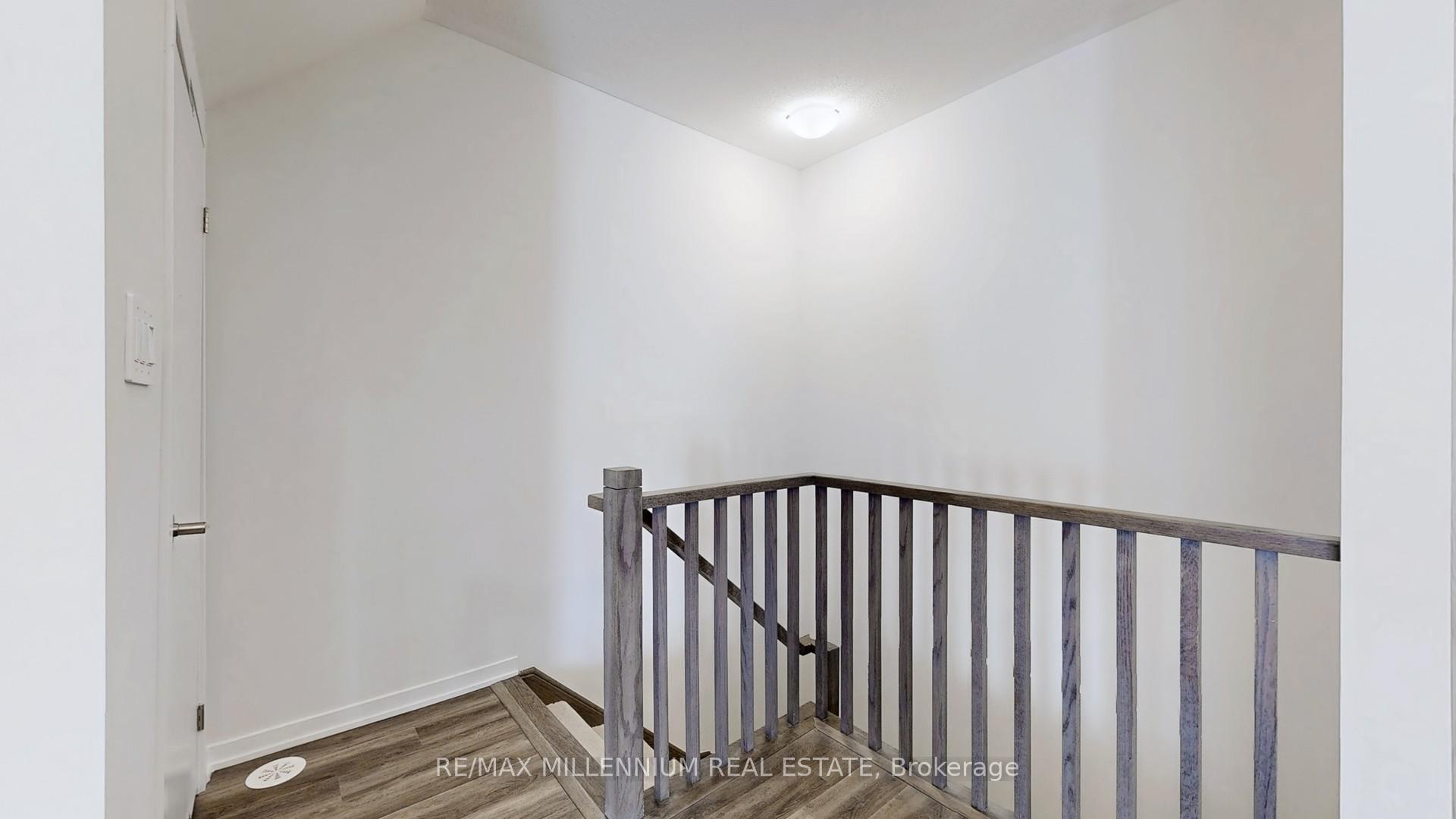 Photo 19 of Unit 64, 31 Honeycrisp Crescent, Vaughan, Vaughan Corporate Centre — HOMEH