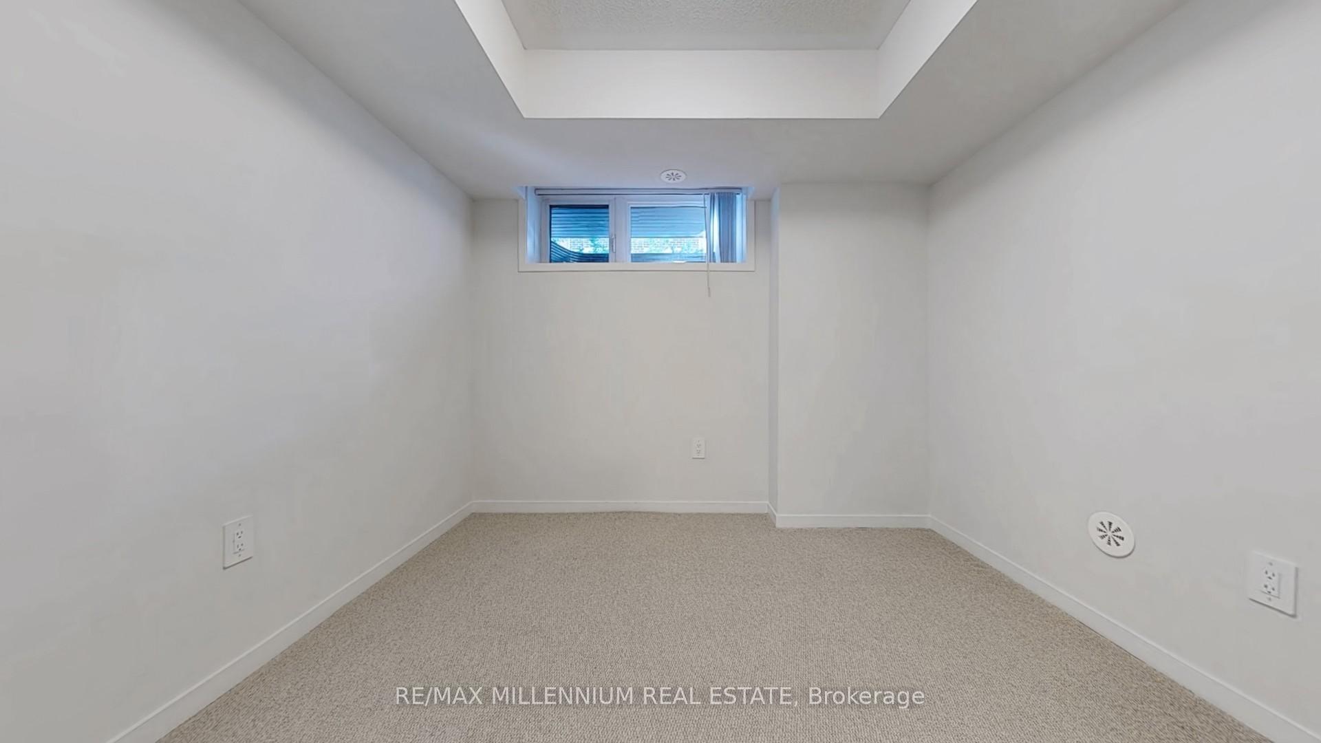 Photo 21 of Unit 64, 31 Honeycrisp Crescent, Vaughan, Vaughan Corporate Centre — HOMEH