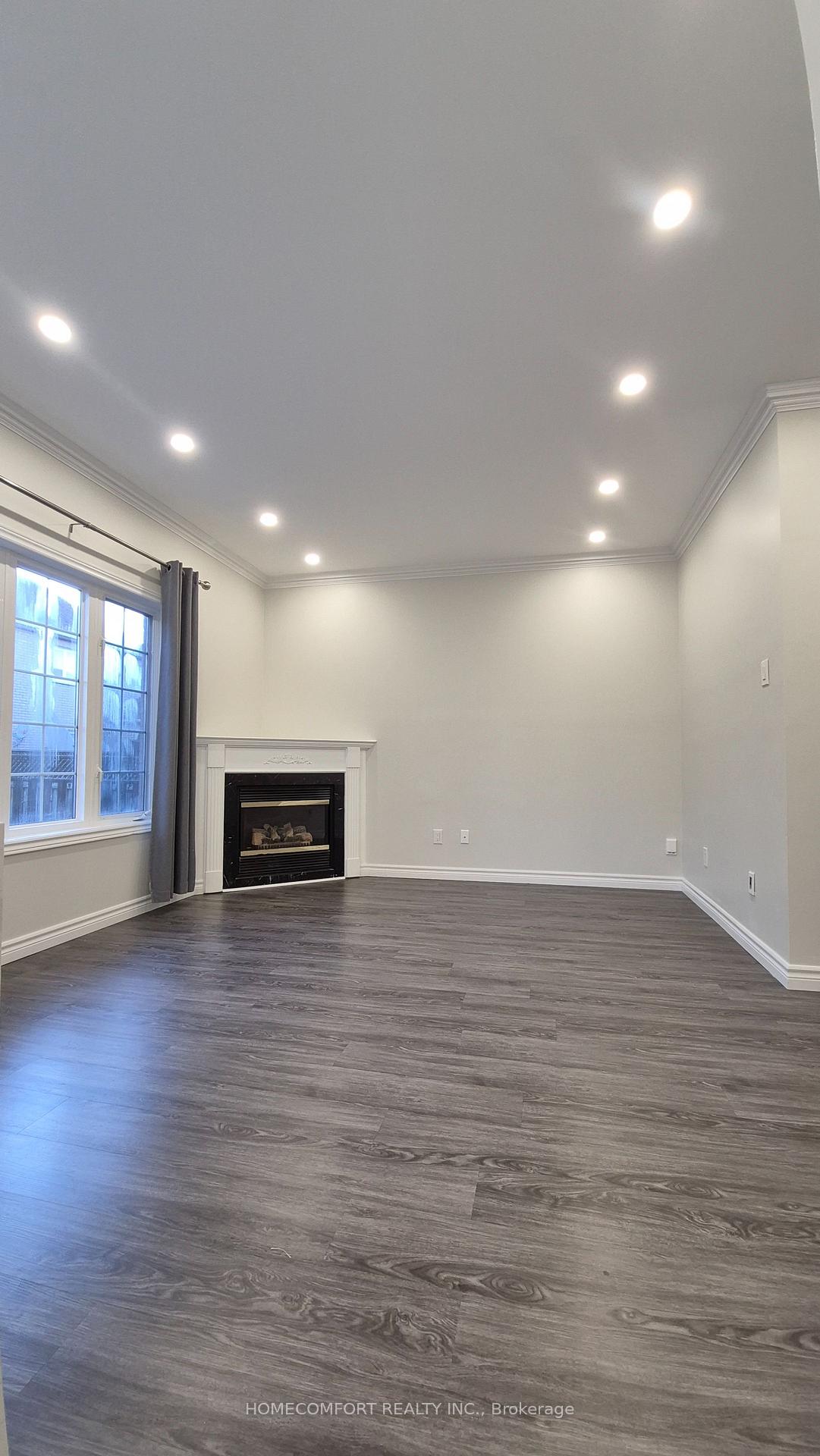 Photo 5 of 4 Caymus Street, Richmond Hill, Langstaff — HOMEH