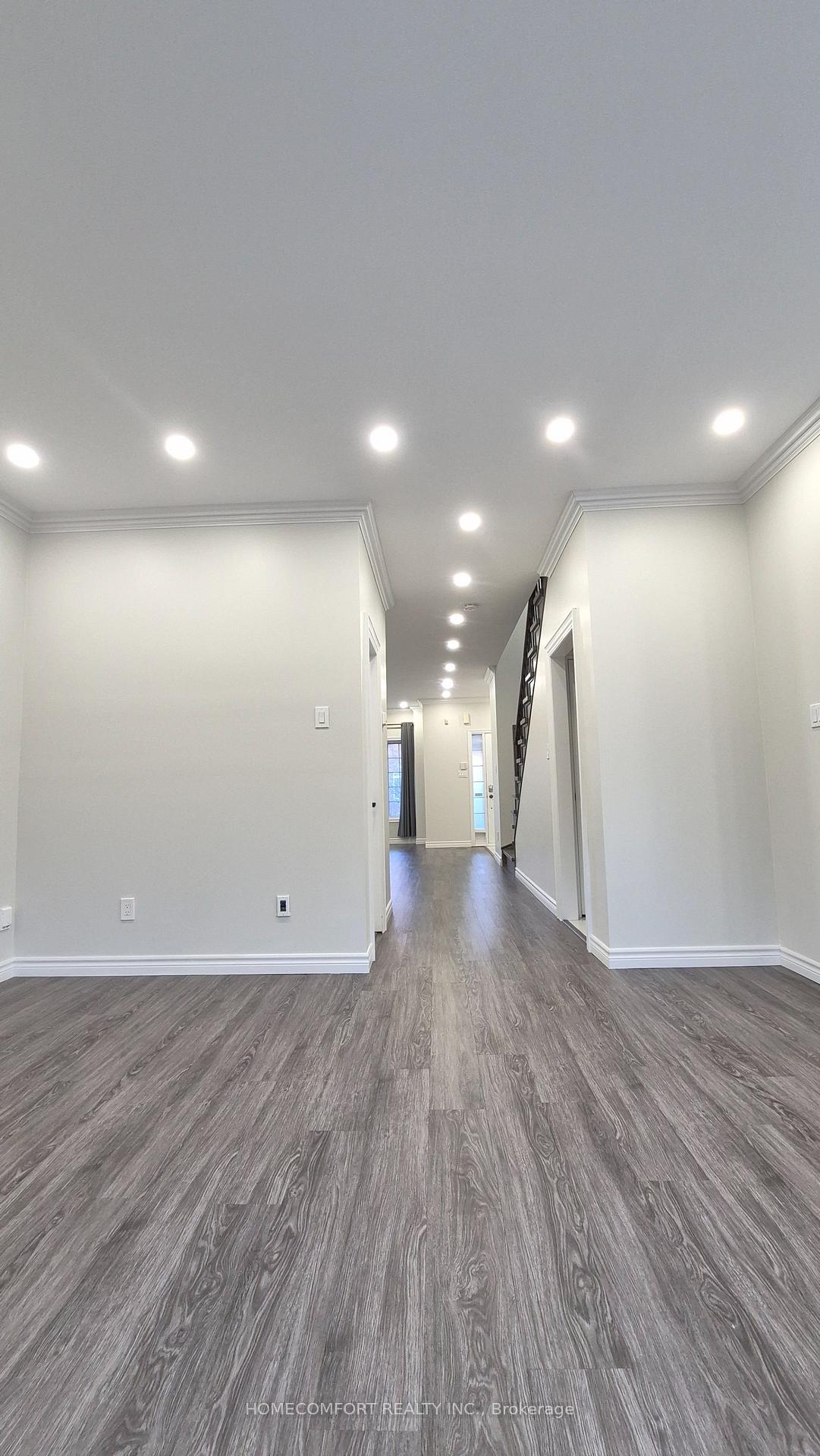 Photo 11 of 4 Caymus Street, Richmond Hill, Langstaff — HOMEH