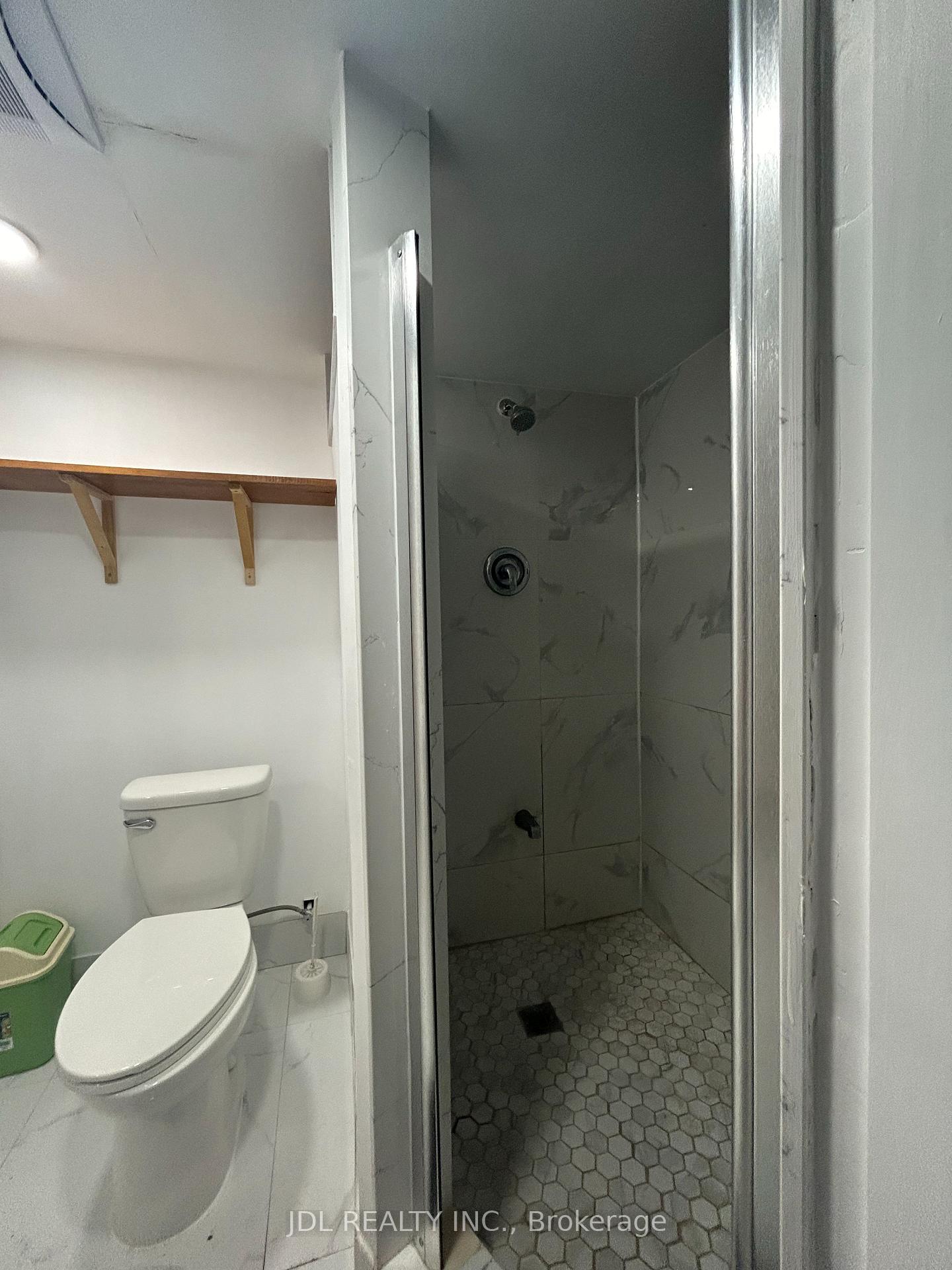Photo 7 of Unit One Bedroom bsmt, 110 Robinson St Street, Markham, Bullock — HOMEH