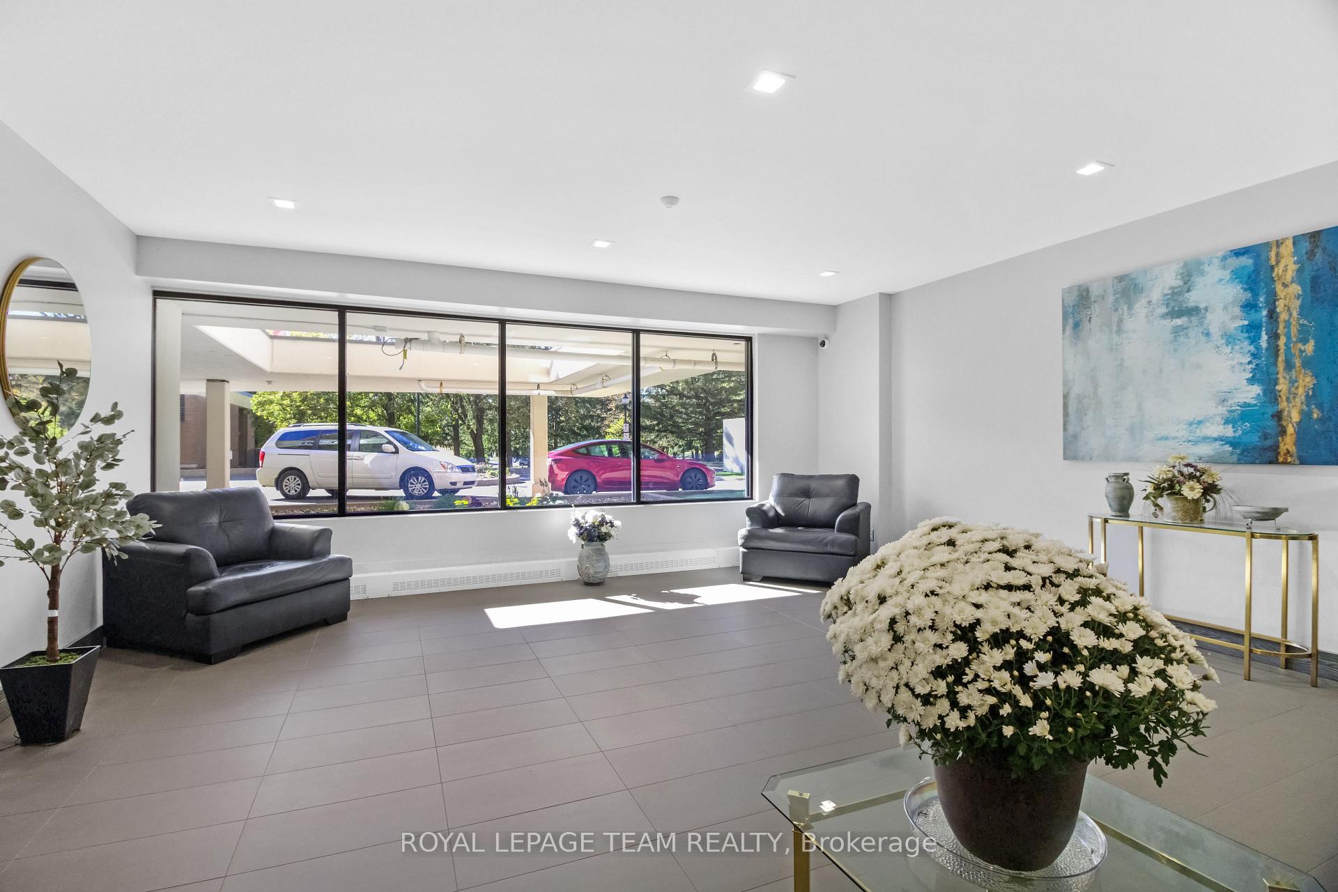 Photo 7 of Unit 1804, 665 Bathgate Drive, Ottawa, Carson Meadows — HOMEH