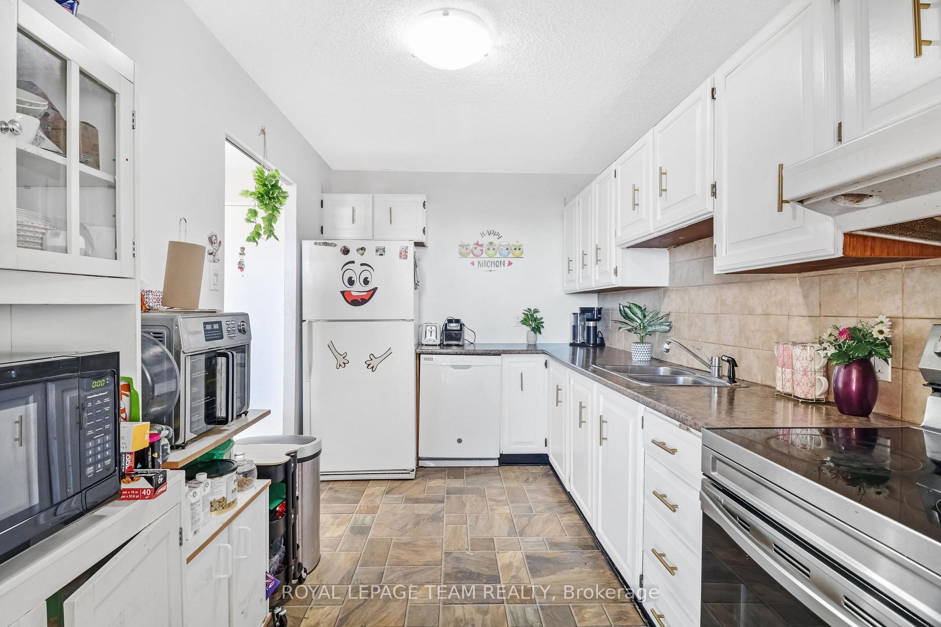 Photo 23 of Unit 1804, 665 Bathgate Drive, Ottawa, Carson Meadows — HOMEH