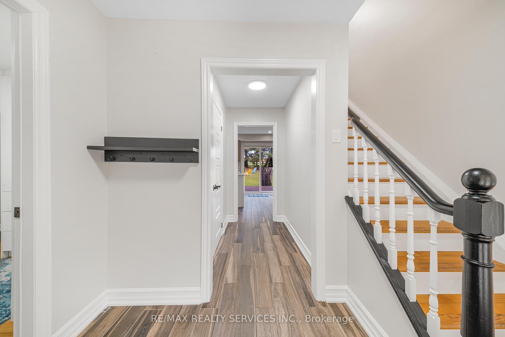 Photo 11 of 16505 Mount Pleasant Road, Caledon, Palgrave — HOMEH