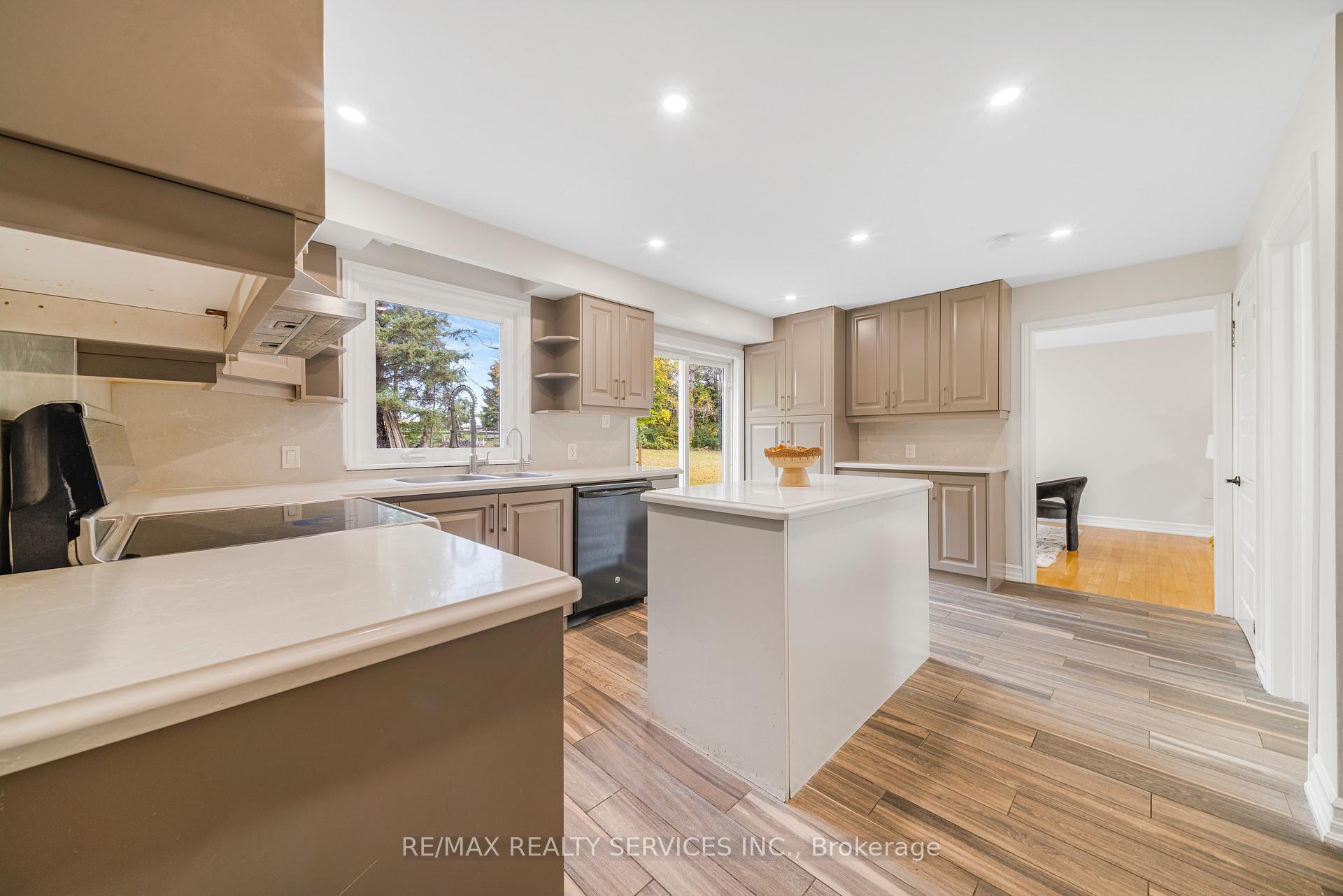 Photo 23 of 16505 Mount Pleasant Road, Caledon, Palgrave — HOMEH