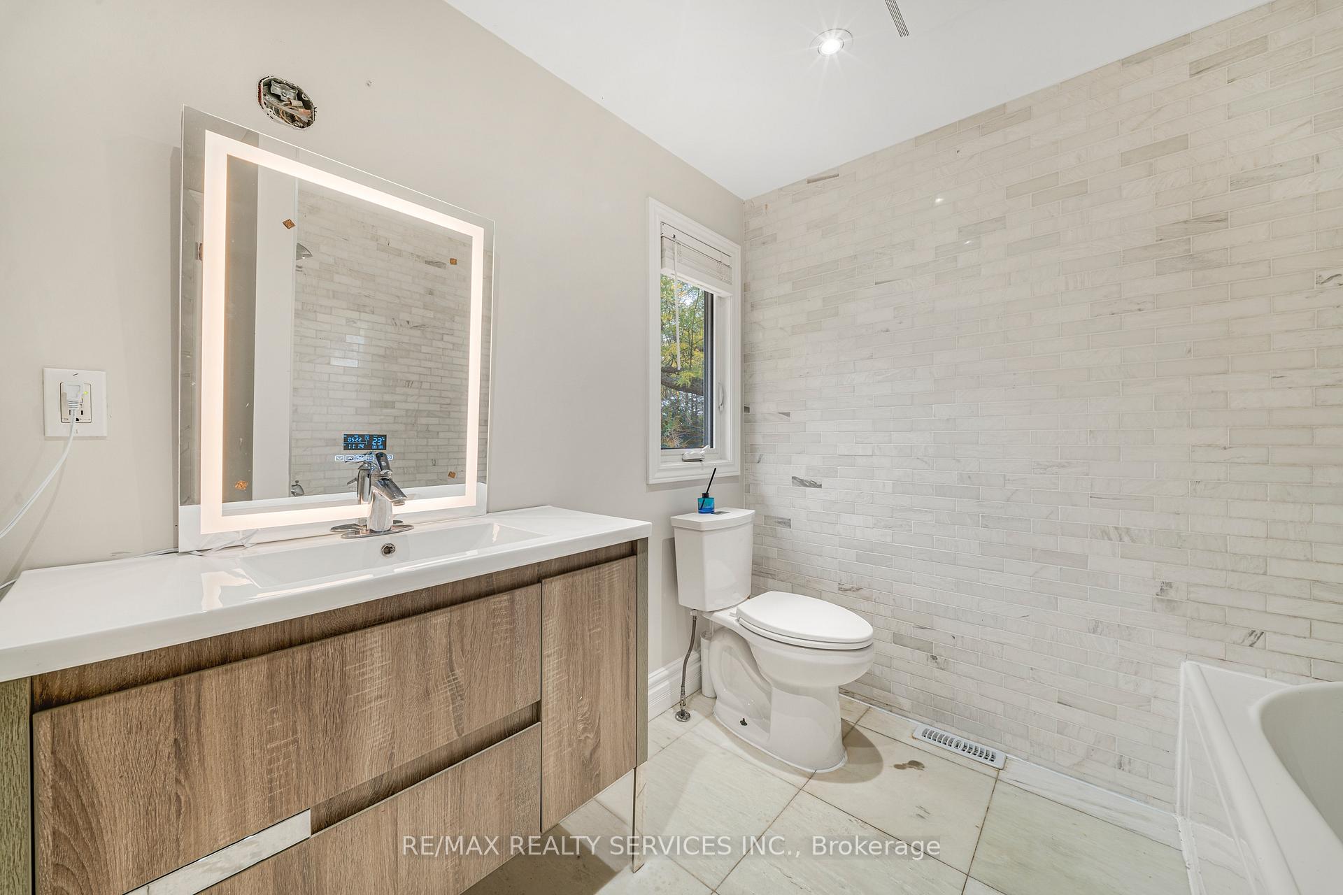 Photo 41 of 16505 Mount Pleasant Road, Caledon, Palgrave — HOMEH