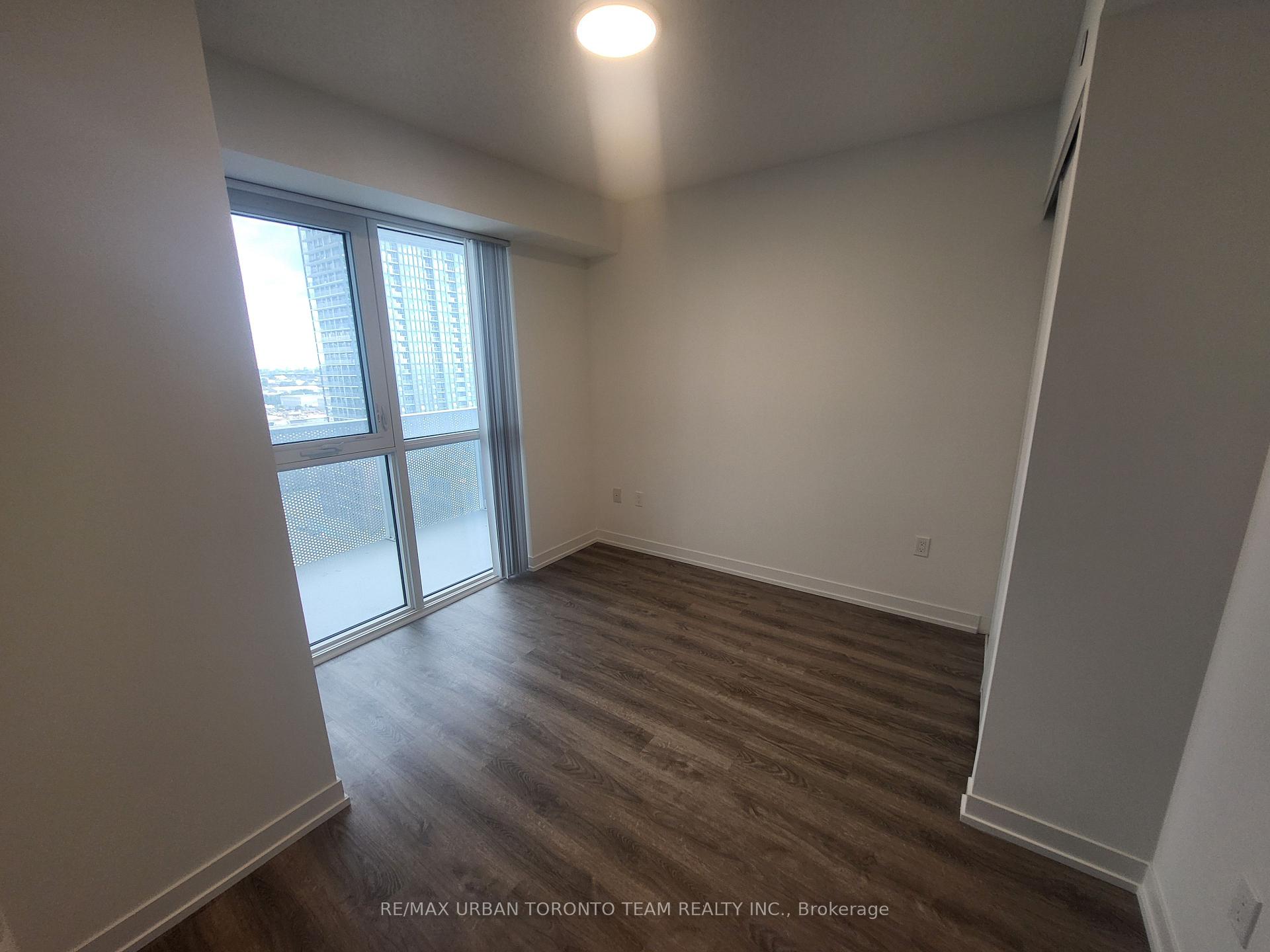 Photo 4 of Unit 1717, 195 Commerce Street, Vaughan, Vaughan Corporate Centre — HOMEH