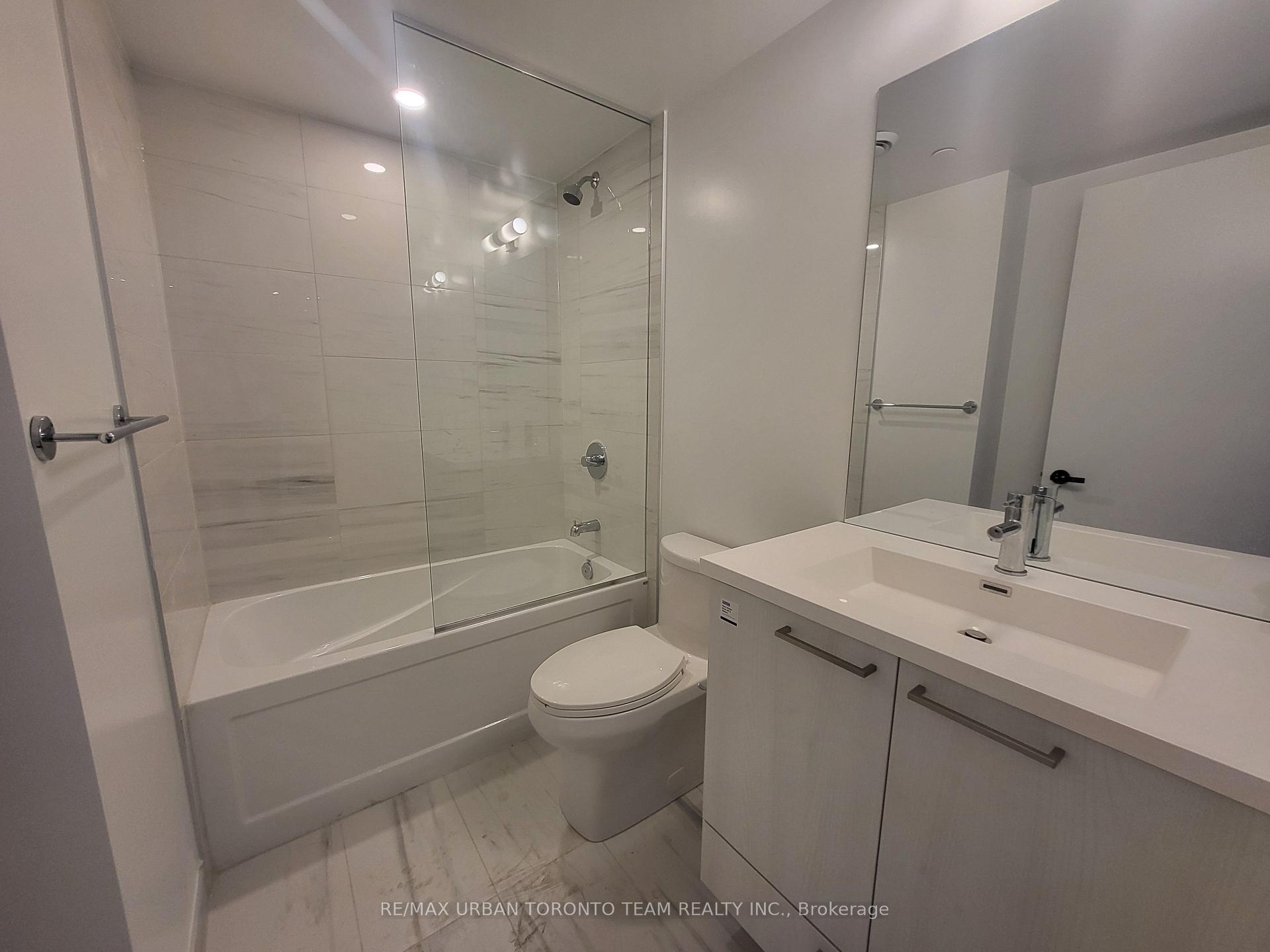 Photo 8 of Unit 1717, 195 Commerce Street, Vaughan, Vaughan Corporate Centre — HOMEH