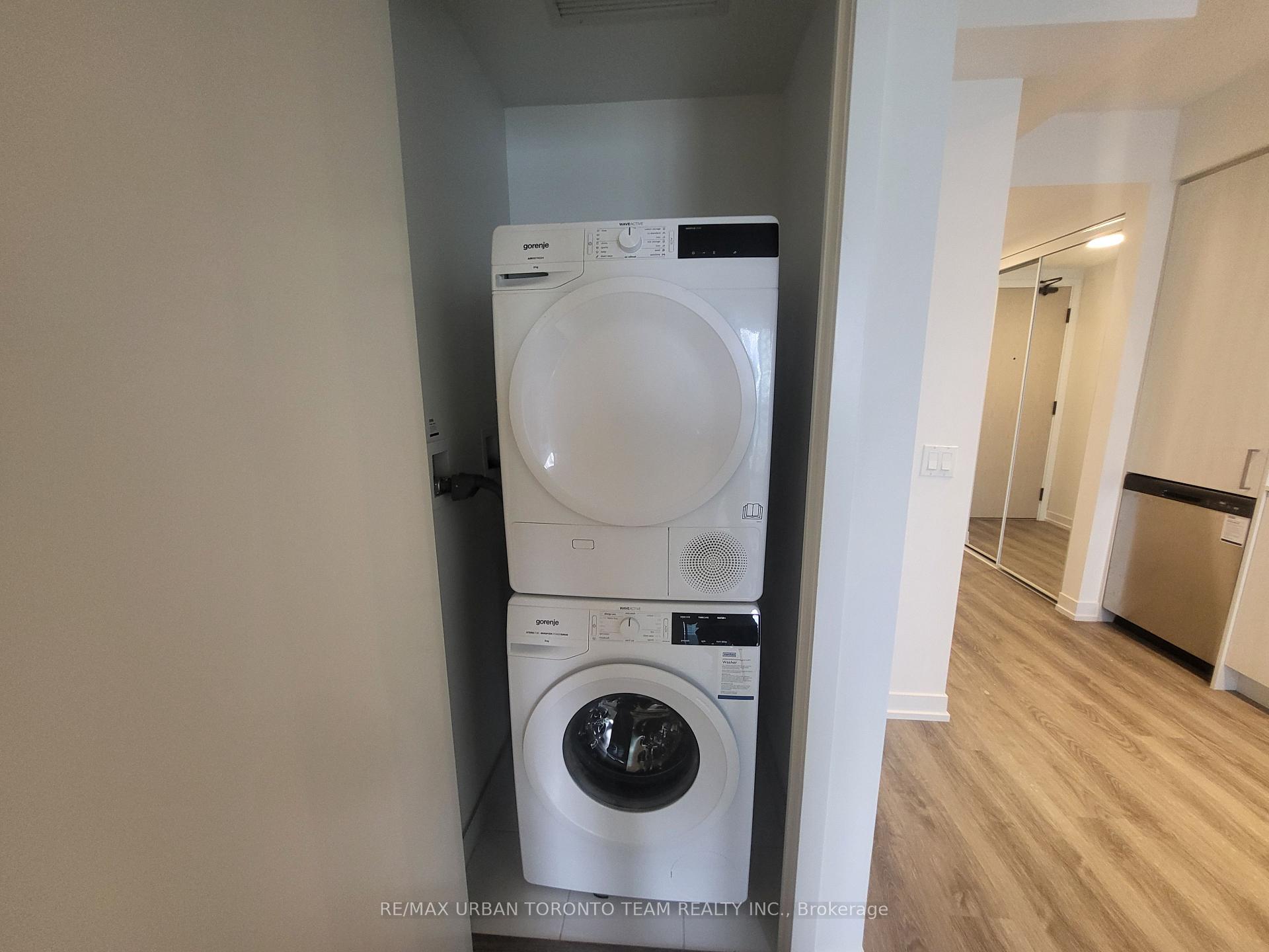 Photo 9 of Unit 1717, 195 Commerce Street, Vaughan, Vaughan Corporate Centre — HOMEH