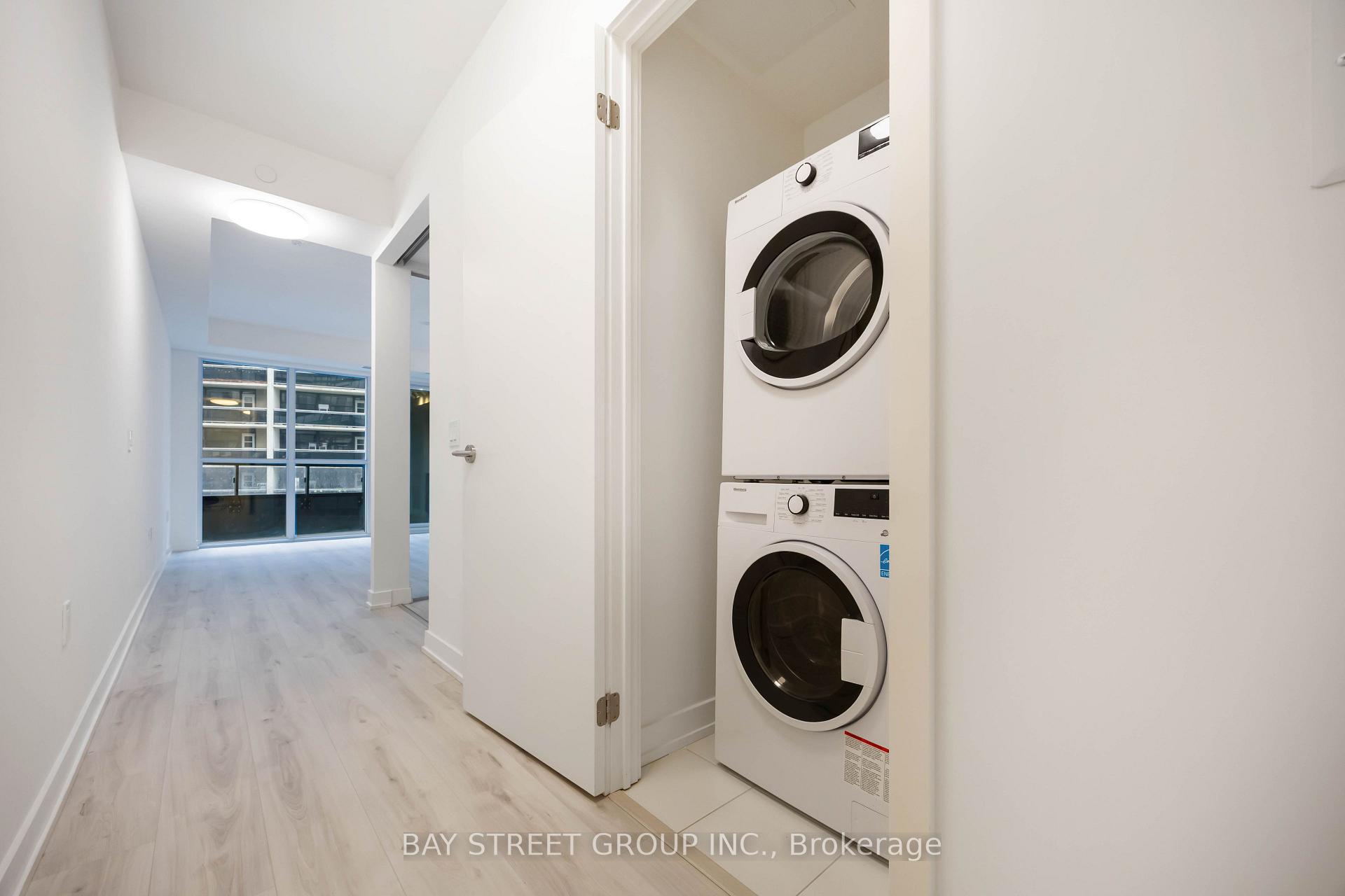 Photo 5 of Unit 316, 120 Broadway Avenue, Toronto, Mount Pleasant West — HOMEH