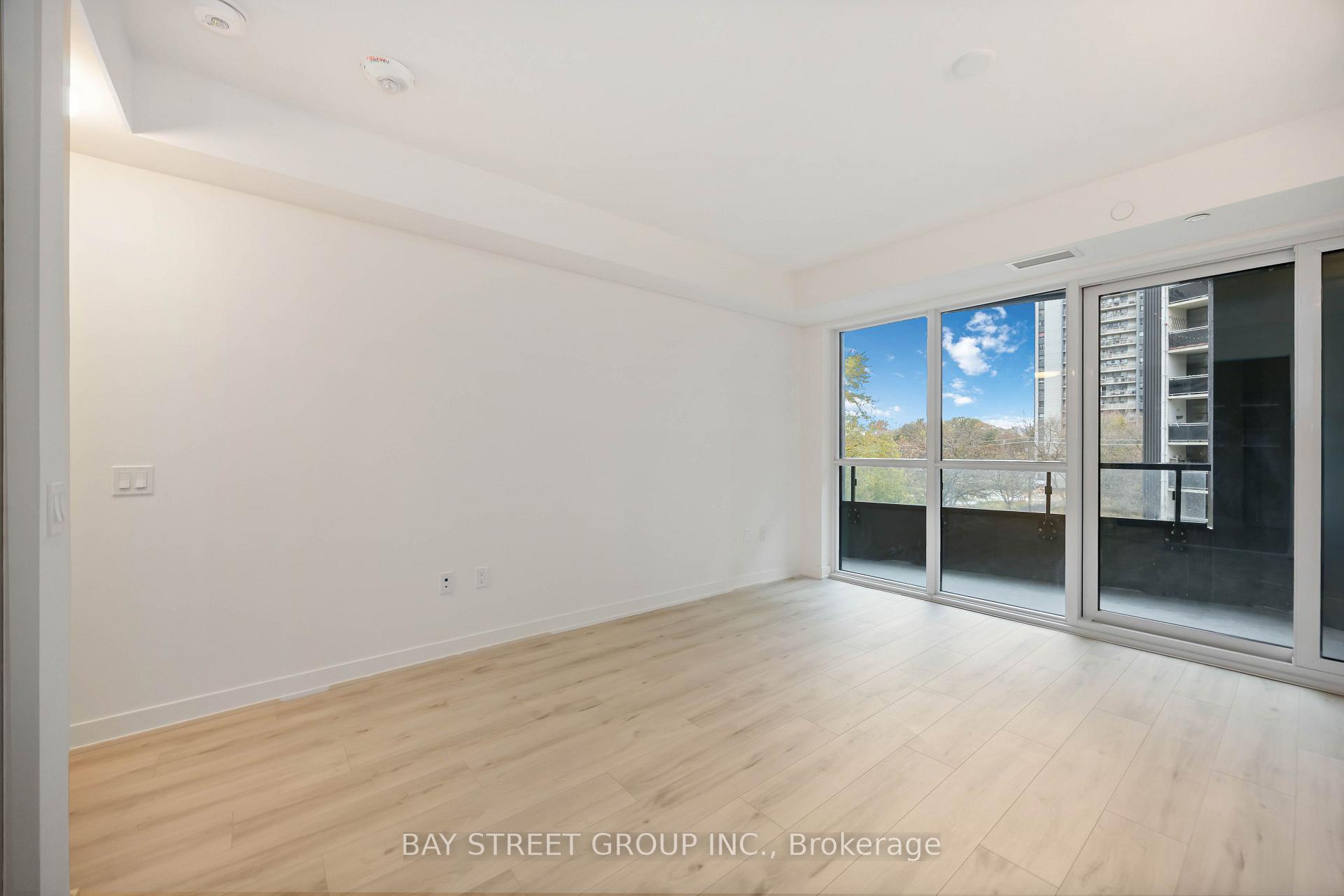 Photo 8 of Unit 316, 120 Broadway Avenue, Toronto, Mount Pleasant West — HOMEH