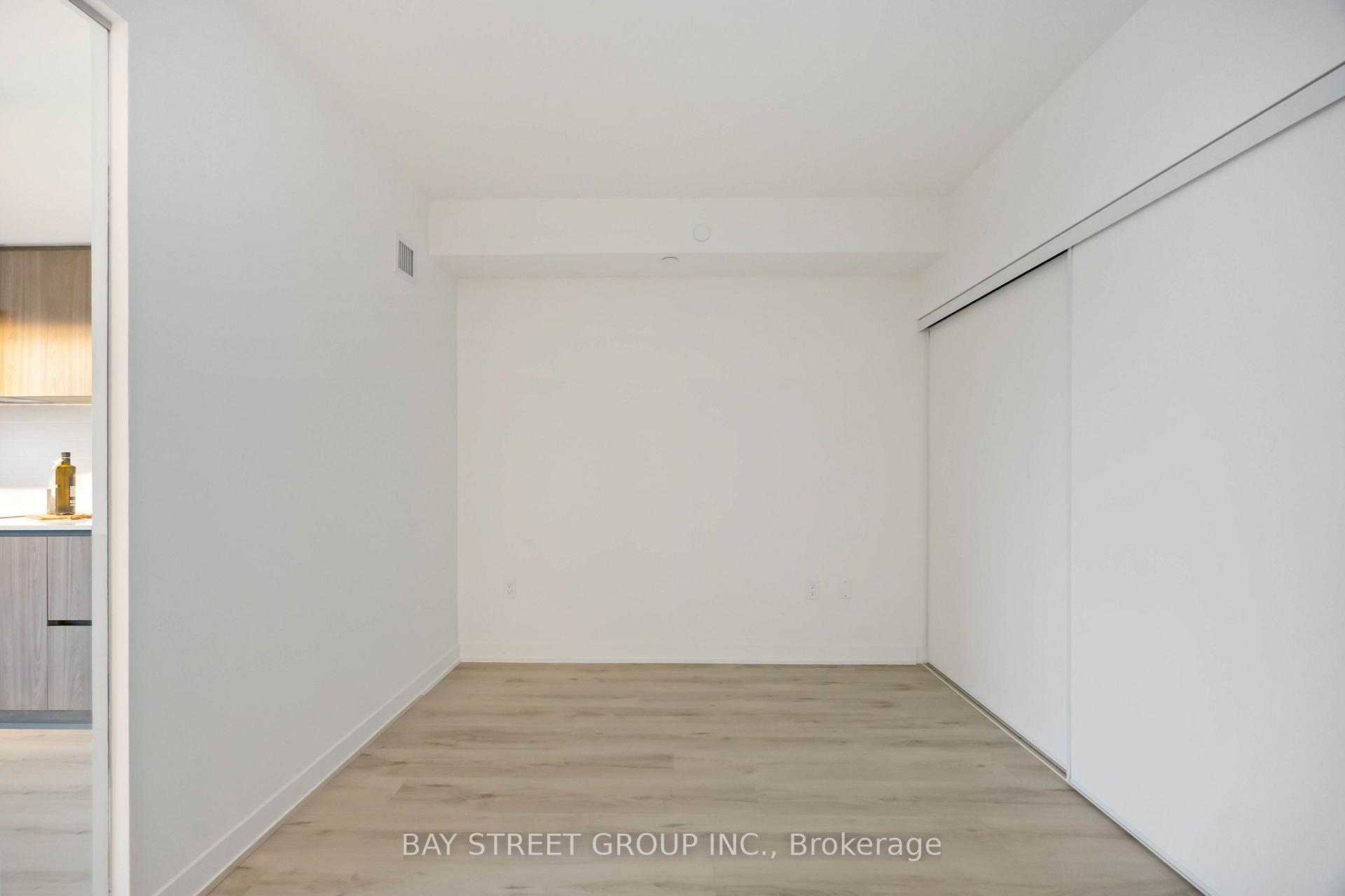 Photo 13 of Unit 316, 120 Broadway Avenue, Toronto, Mount Pleasant West — HOMEH