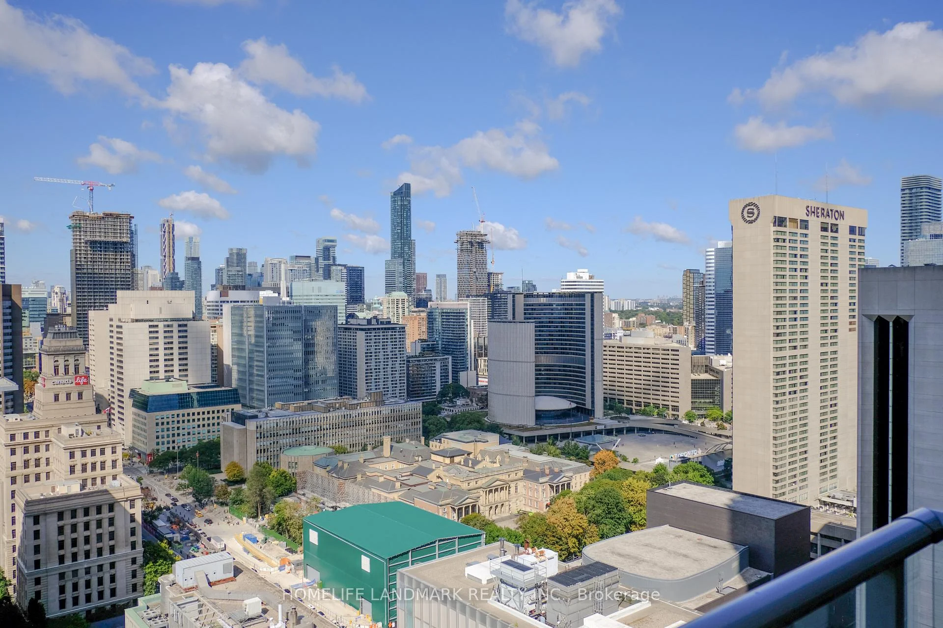 Photo 13 of Unit 3306, 126 Simcoe Street, Toronto, Waterfront Communities — HOMEH