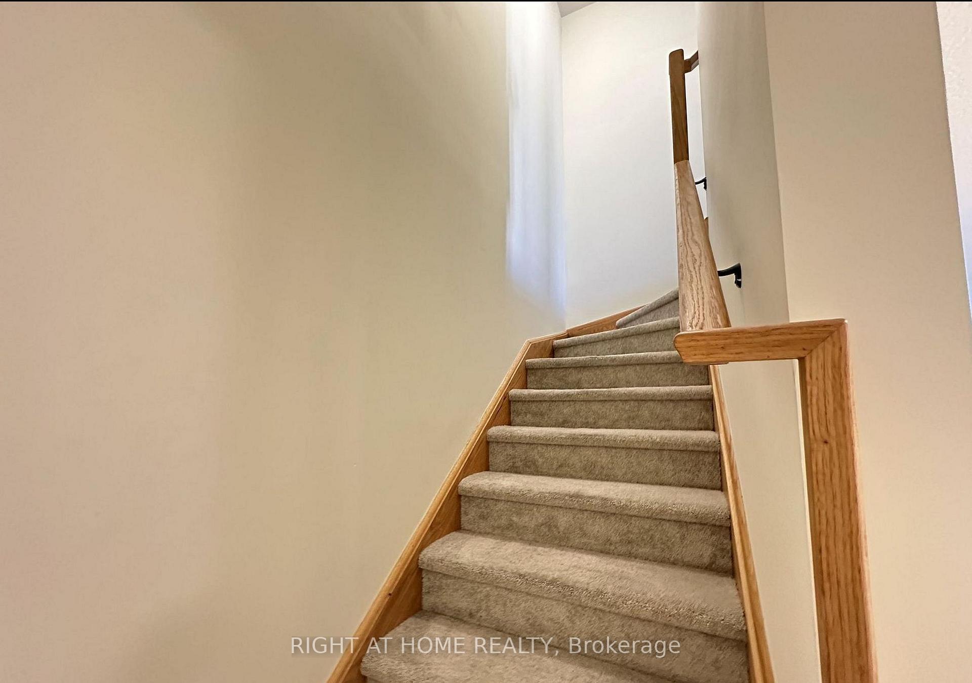 Photo 16 of Unit 22, 40 Zinfandel Drive, Hamilton, Fruitland — HOMEH