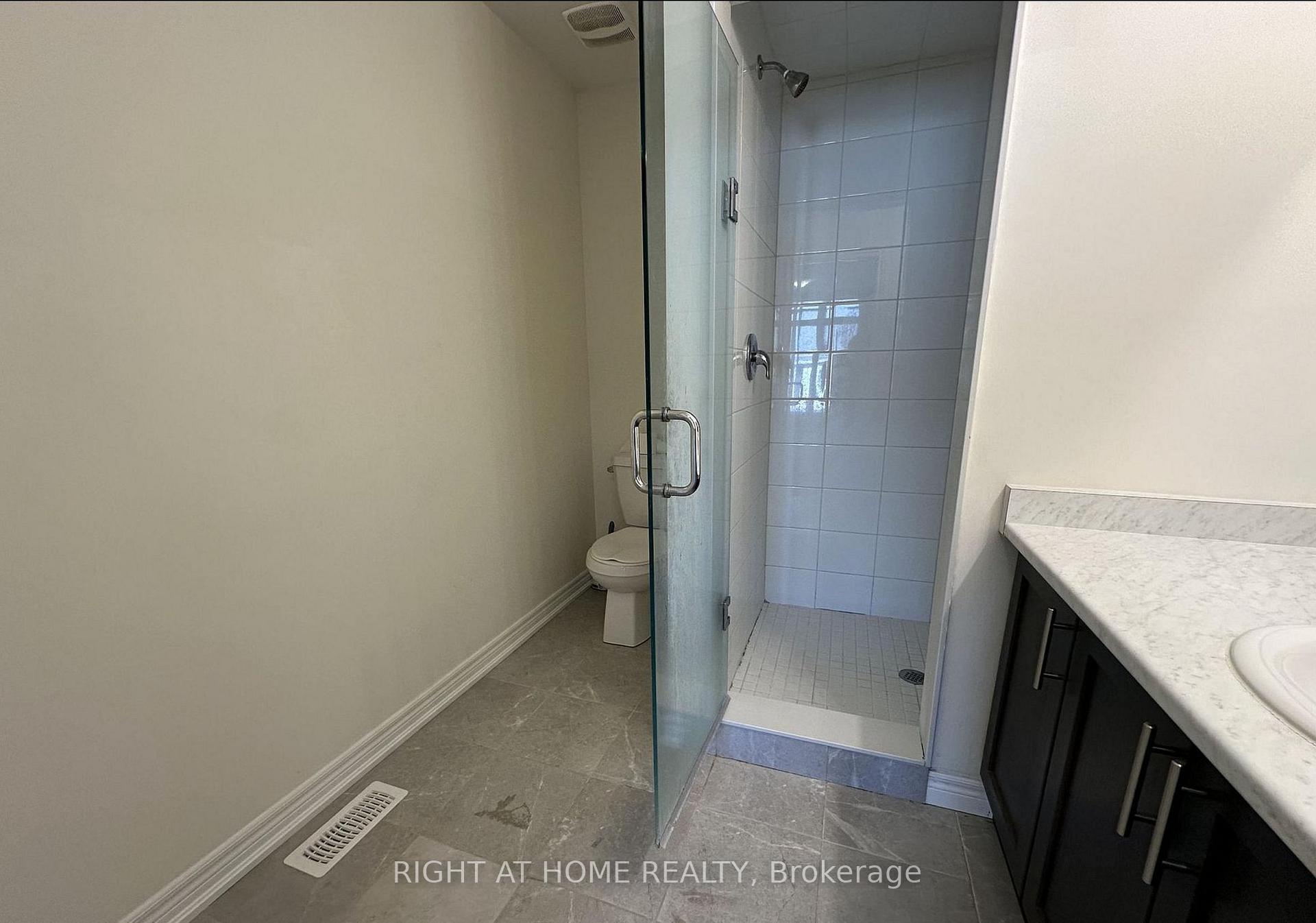 Photo 21 of Unit 22, 40 Zinfandel Drive, Hamilton, Fruitland — HOMEH