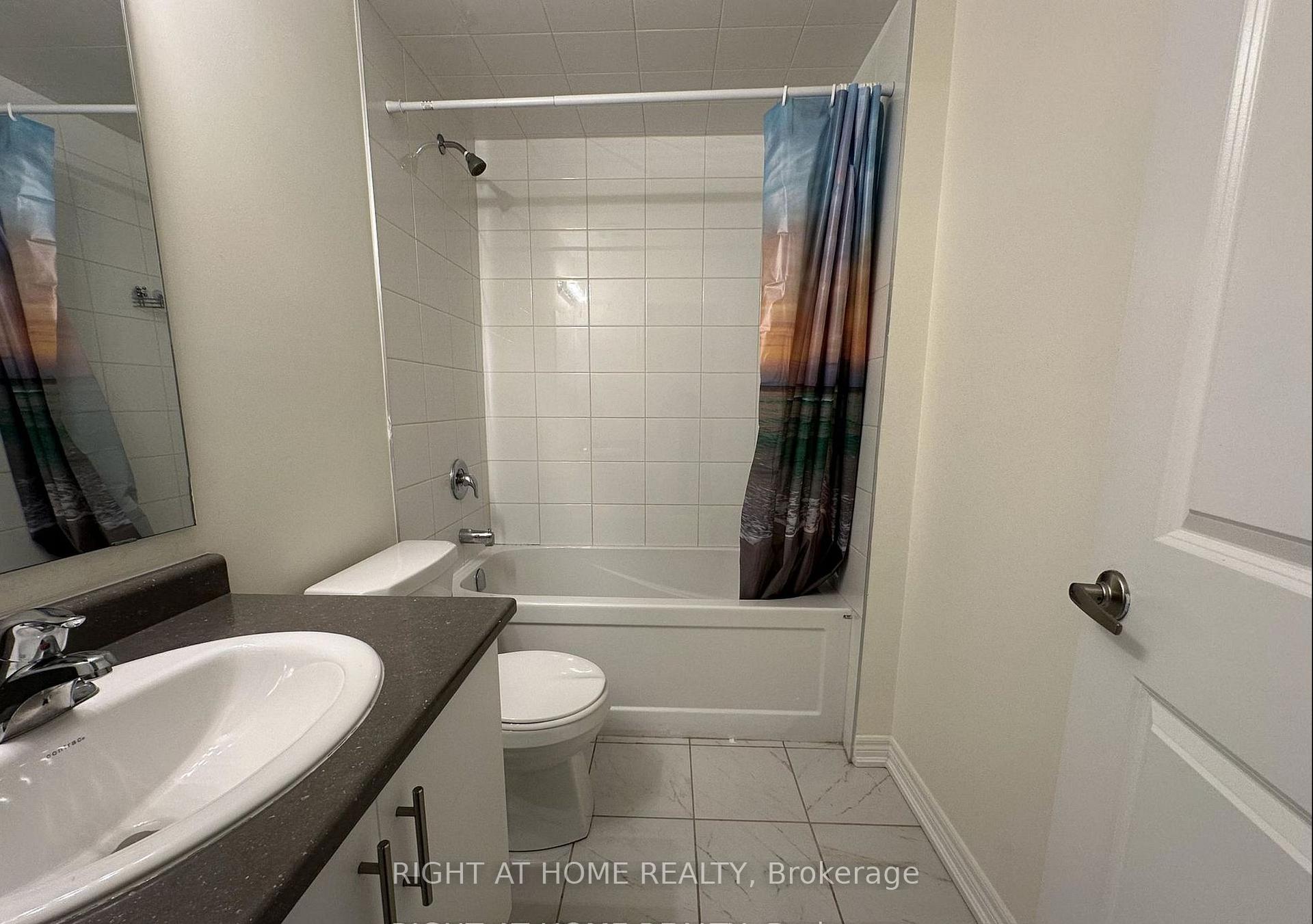 Photo 25 of Unit 22, 40 Zinfandel Drive, Hamilton, Fruitland — HOMEH