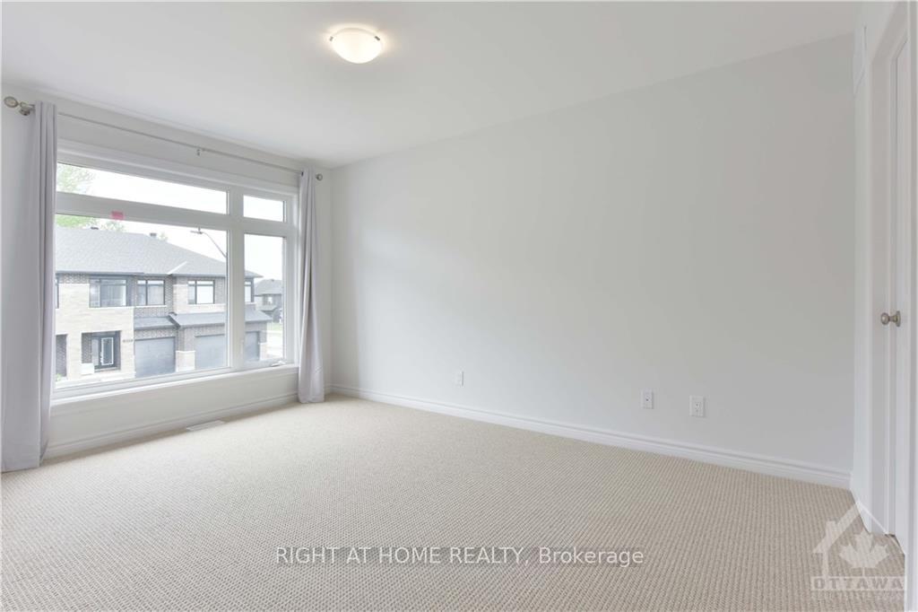 Photo 13 of 1007 Eider Street, Ottawa, Riverside South/Gloucester Glen — HOMEH