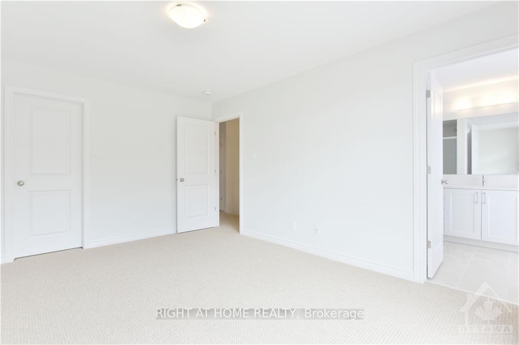 Photo 14 of 1007 Eider Street, Ottawa, Riverside South/Gloucester Glen — HOMEH