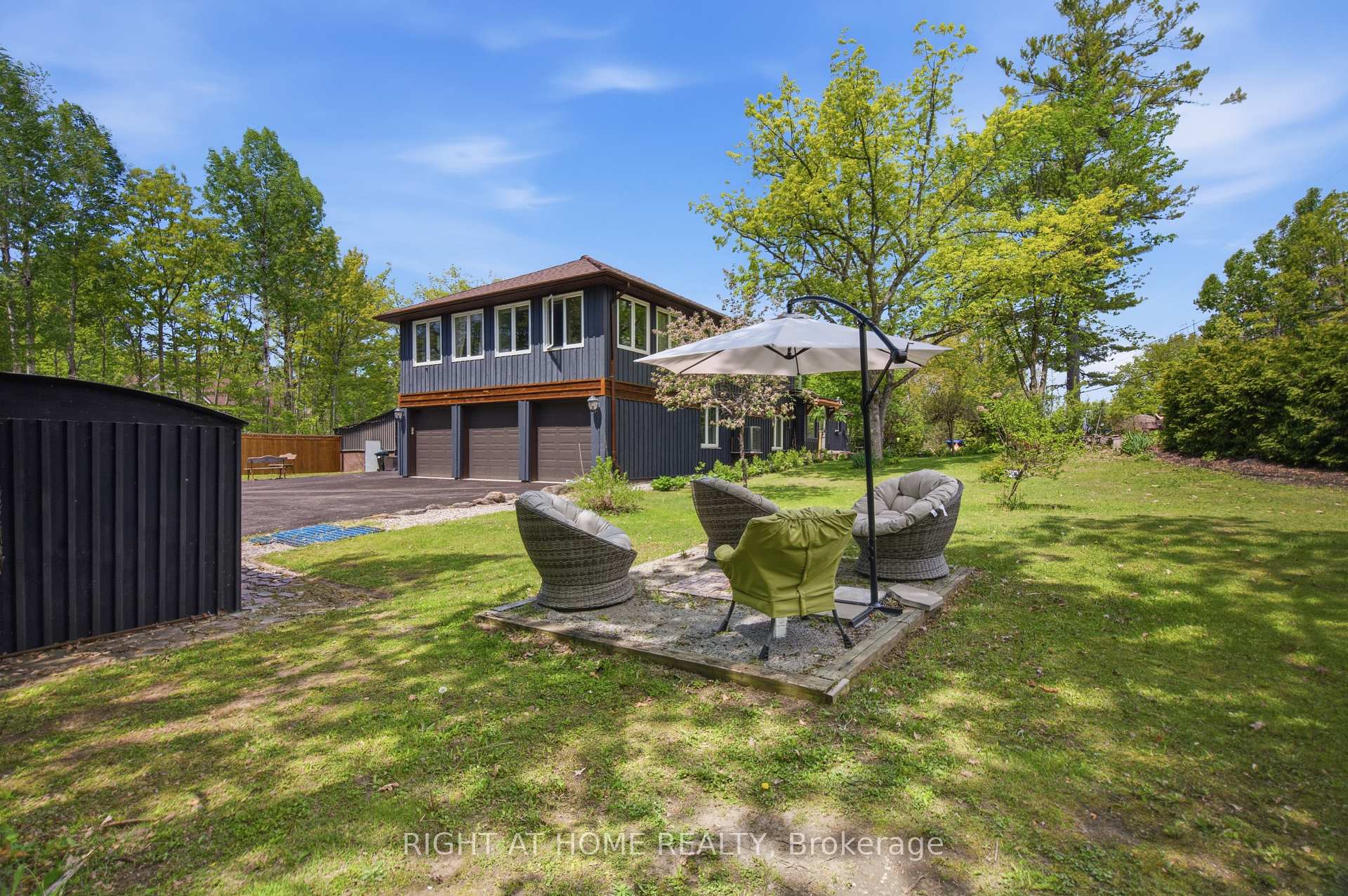 Photo 2 of 54 Forest Harbour Parkway, Tay, Rural Tay — HOMEH