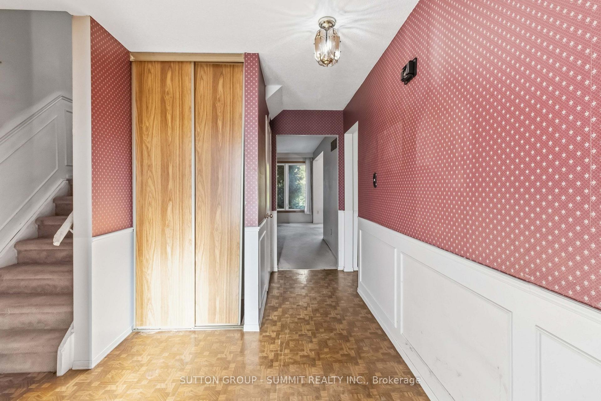 Photo 2 of 3097 Autumn Hill Crescent, Burlington, Headon — HOMEH