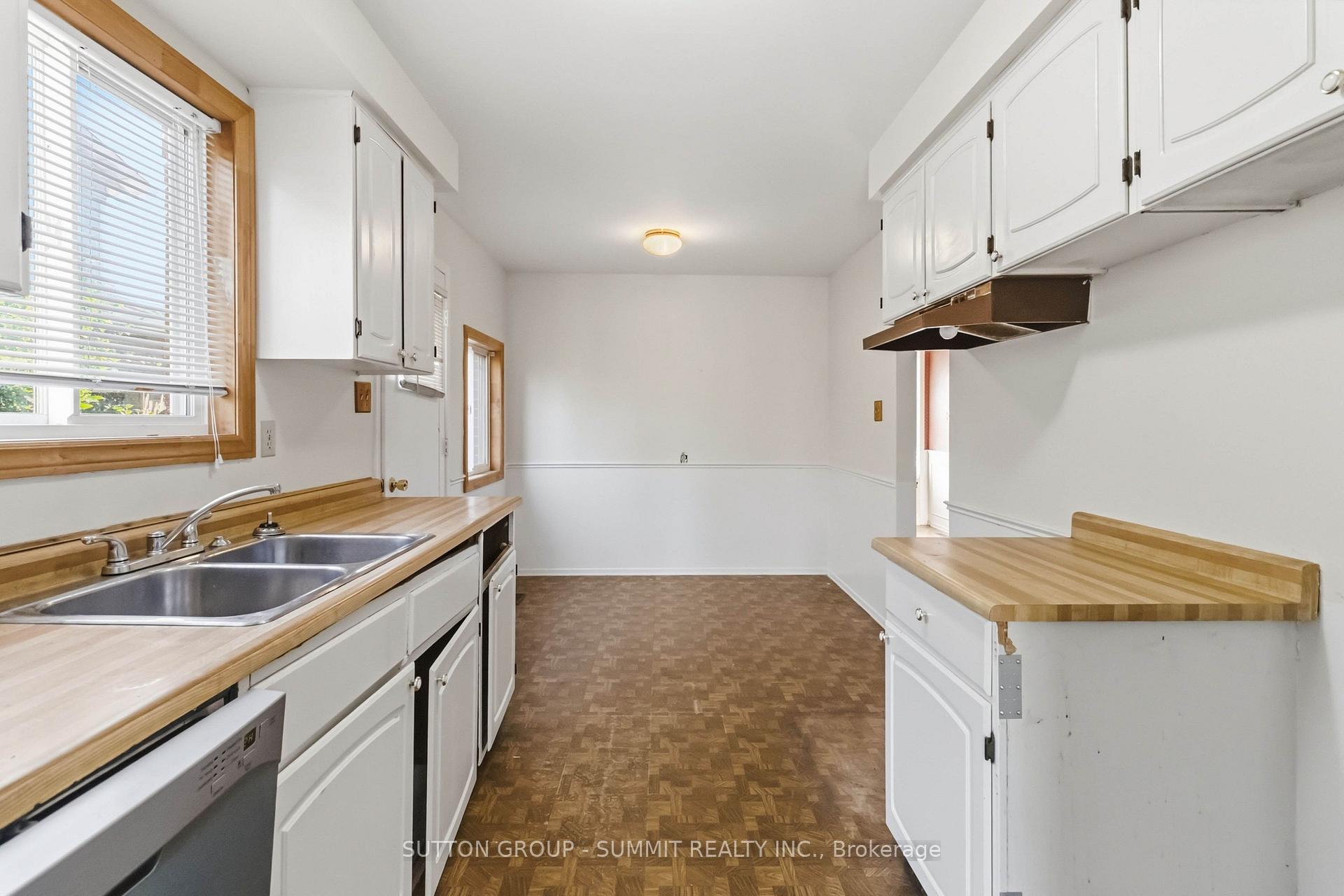 Photo 7 of 3097 Autumn Hill Crescent, Burlington, Headon — HOMEH
