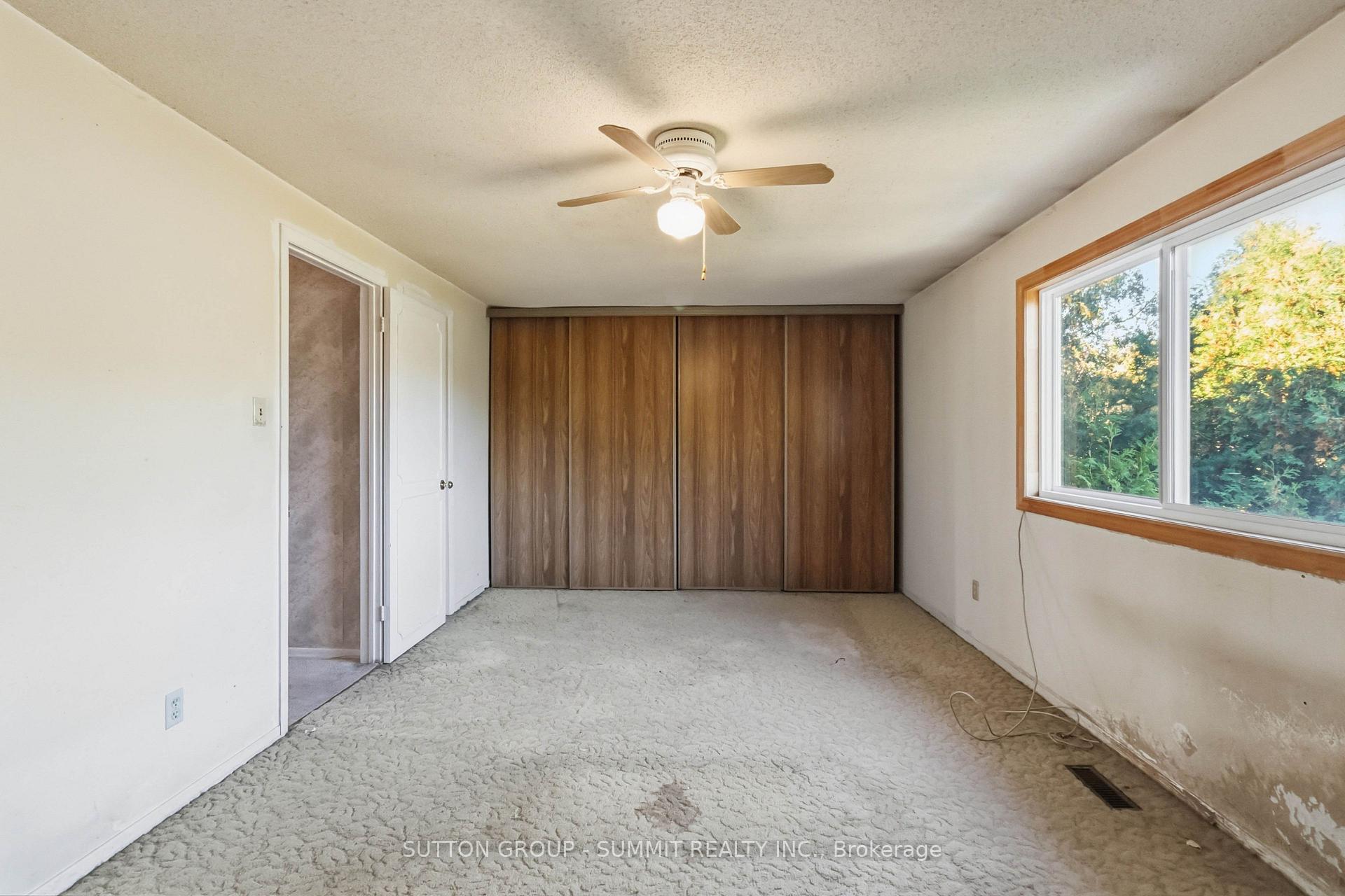 Photo 9 of 3097 Autumn Hill Crescent, Burlington, Headon — HOMEH