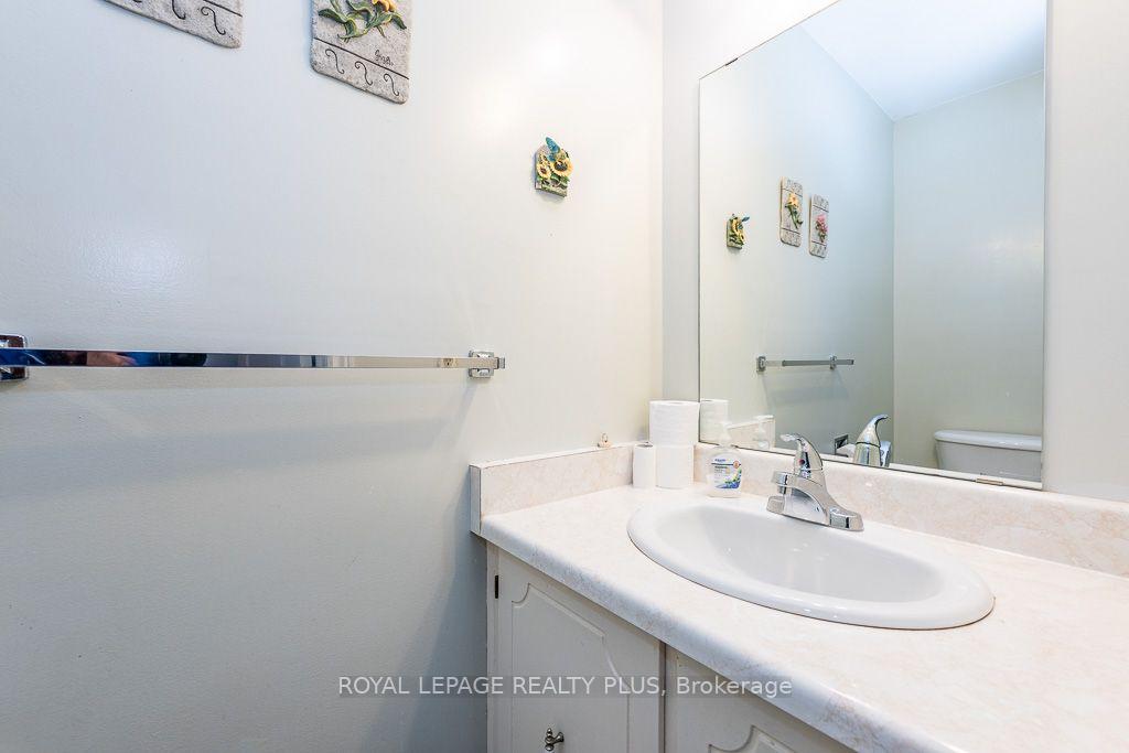 Photo 19 of 19 Macdougall Drive, Brampton, Central Park — HOMEH