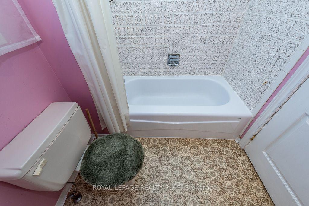 Photo 29 of 19 Macdougall Drive, Brampton, Central Park — HOMEH