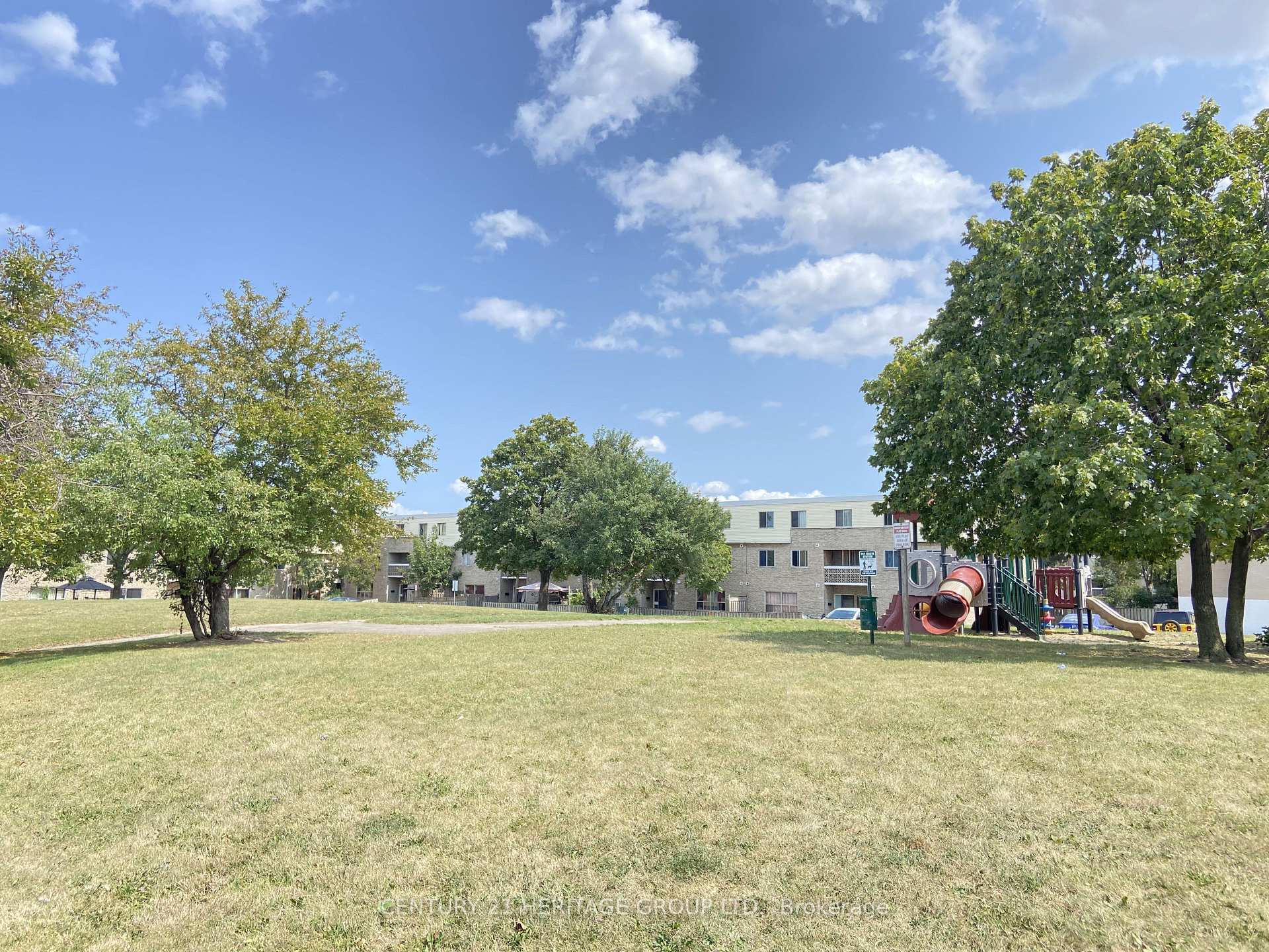 Photo 10 of Unit 131, 7555 Goreway Drive, Mississauga, Malton — HOMEH