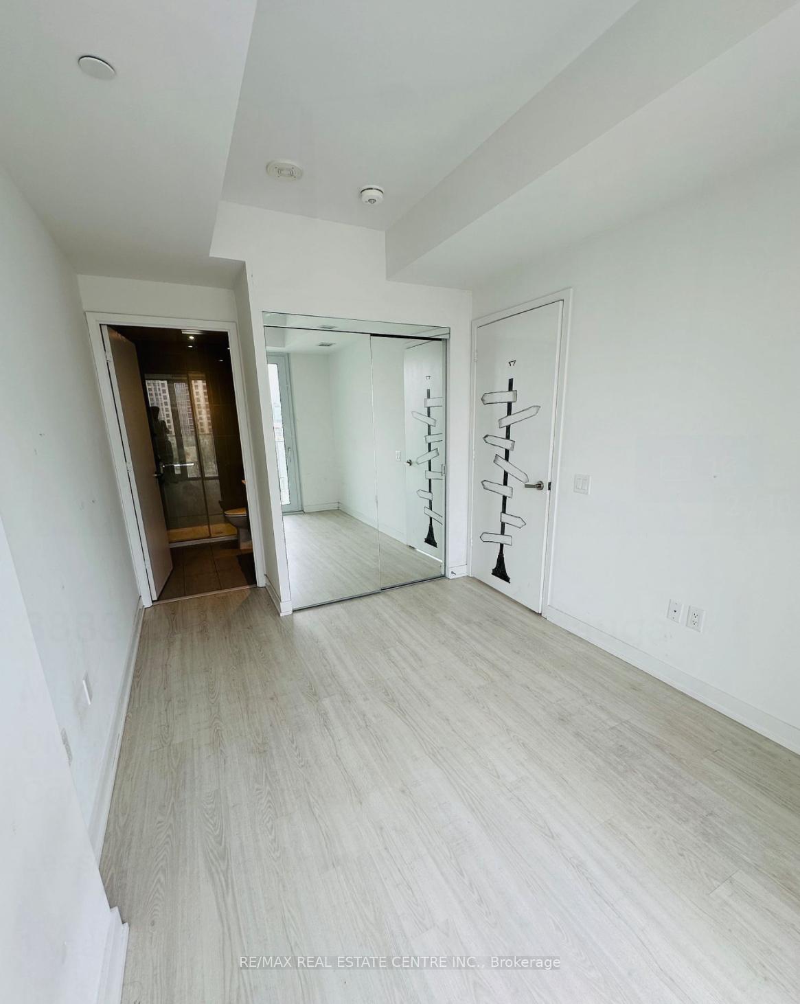 Photo 6 of Unit 511, 3883 Quartz Road, Mississauga, City Centre — HOMEH