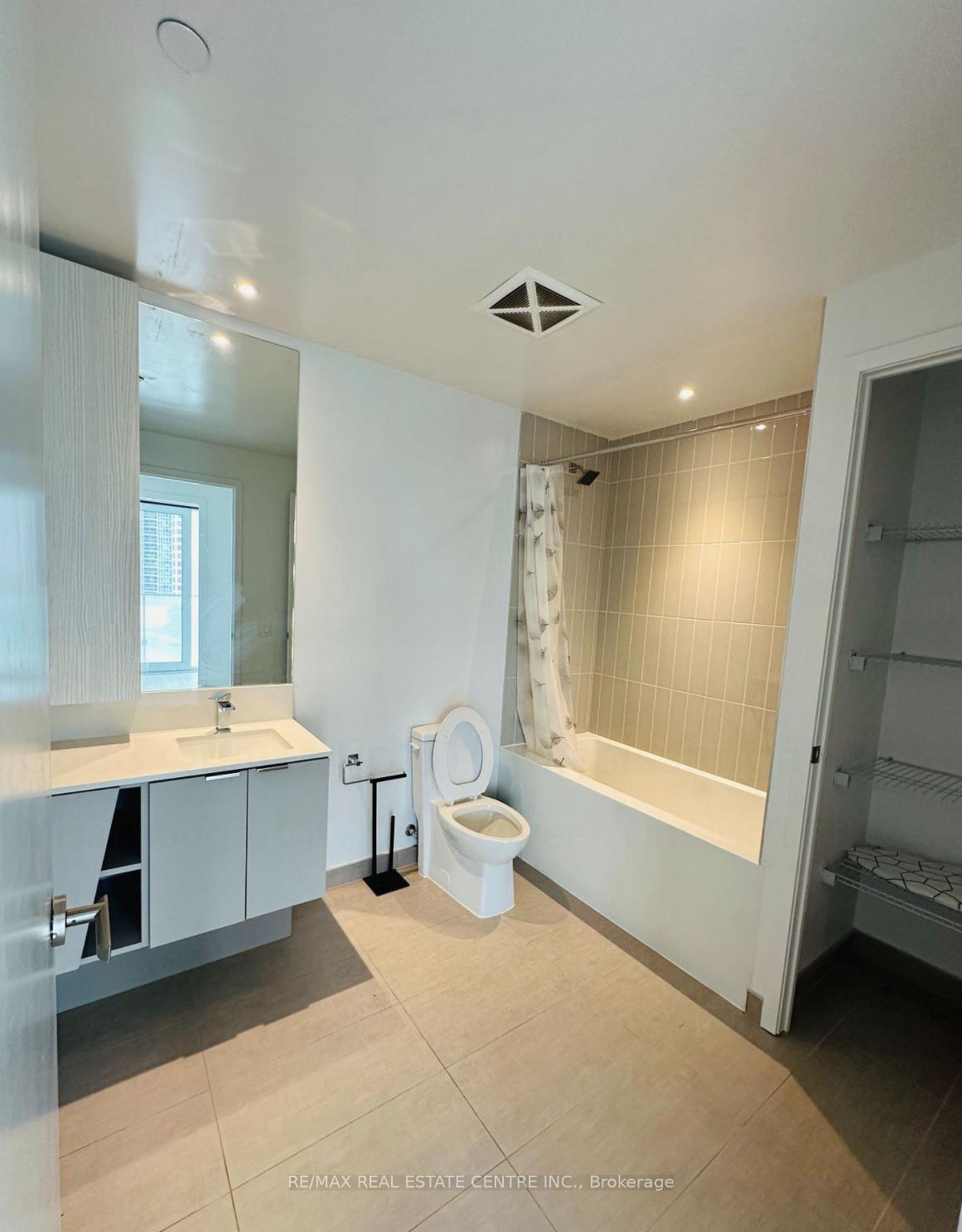 Photo 11 of Unit 511, 3883 Quartz Road, Mississauga, City Centre — HOMEH