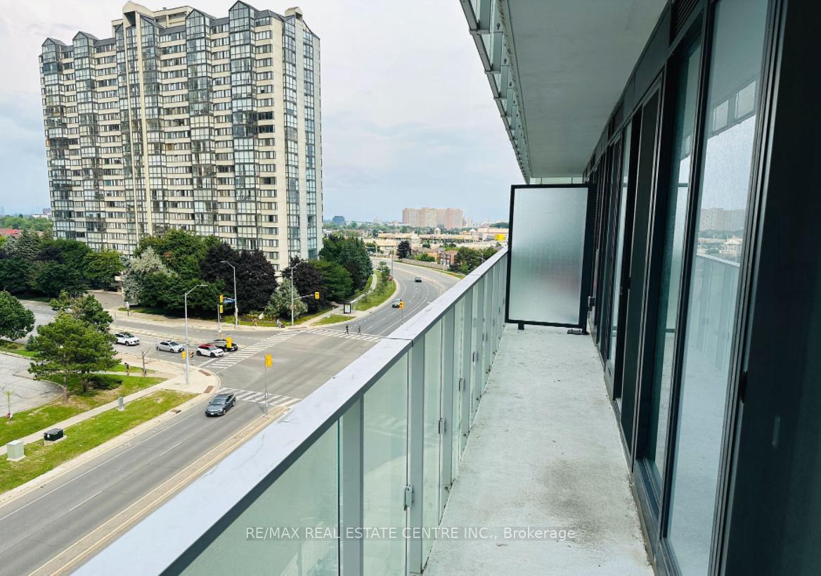 Photo 13 of Unit 511, 3883 Quartz Road, Mississauga, City Centre — HOMEH