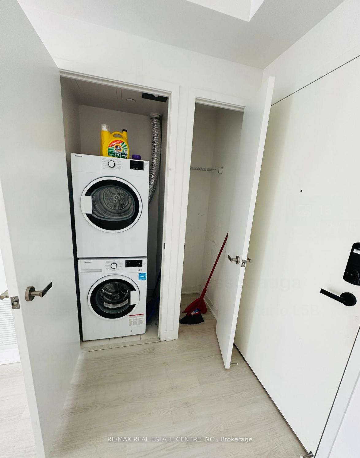 Photo 14 of Unit 511, 3883 Quartz Road, Mississauga, City Centre — HOMEH