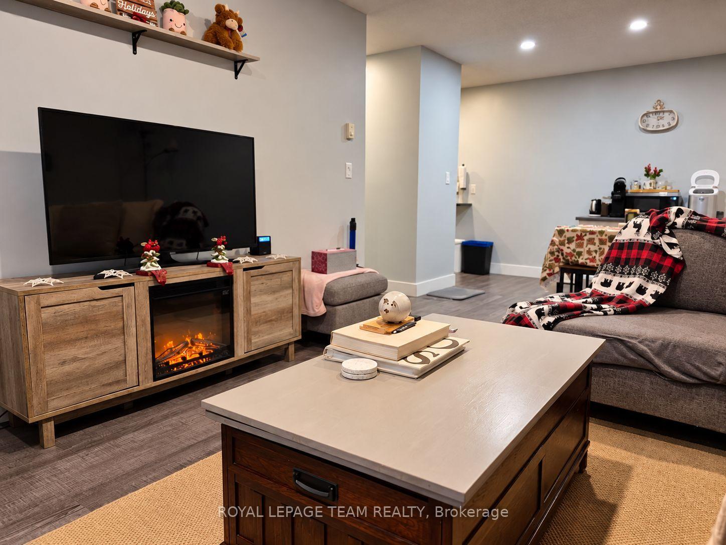 Photo 10 of Unit 1, 825 Macodrum Drive, Brockville, Brockville — HOMEH