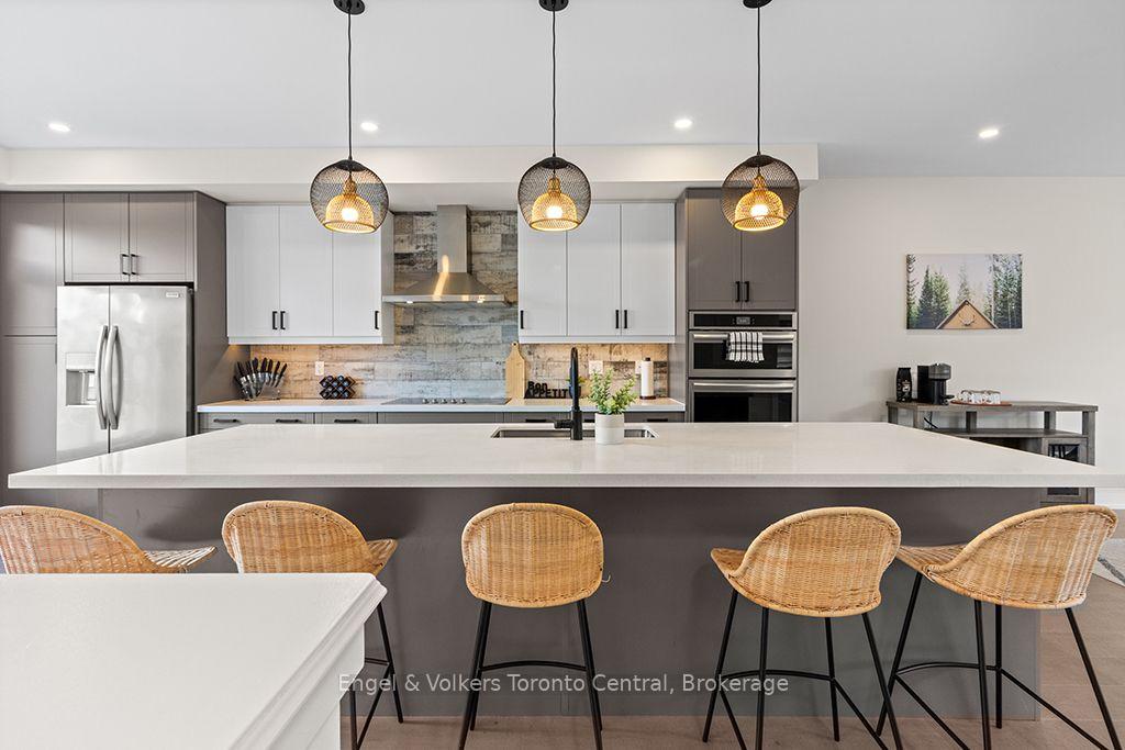Photo 7 of 125 Stoneleigh Drive, Blue Mountains — HOMEH