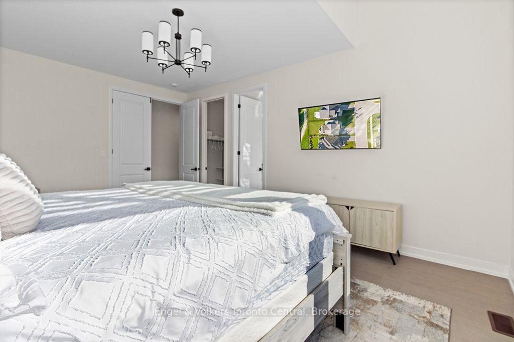 Photo 19 of 125 Stoneleigh Drive, Blue Mountains — HOMEH