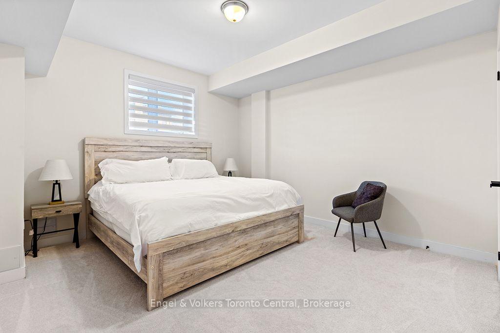 Photo 38 of 125 Stoneleigh Drive, Blue Mountains — HOMEH