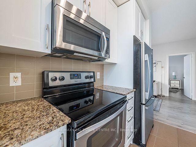 Photo 9 of Unit 2807, 4070 Confederation Parkway, Mississauga, Creditview — HOMEH