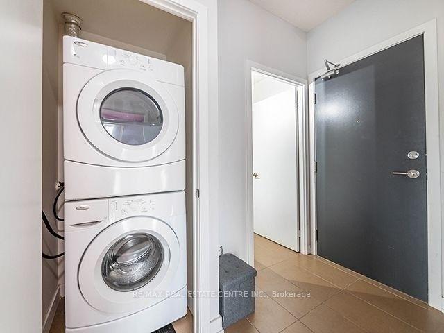 Photo 10 of Unit 2807, 4070 Confederation Parkway, Mississauga, Creditview — HOMEH