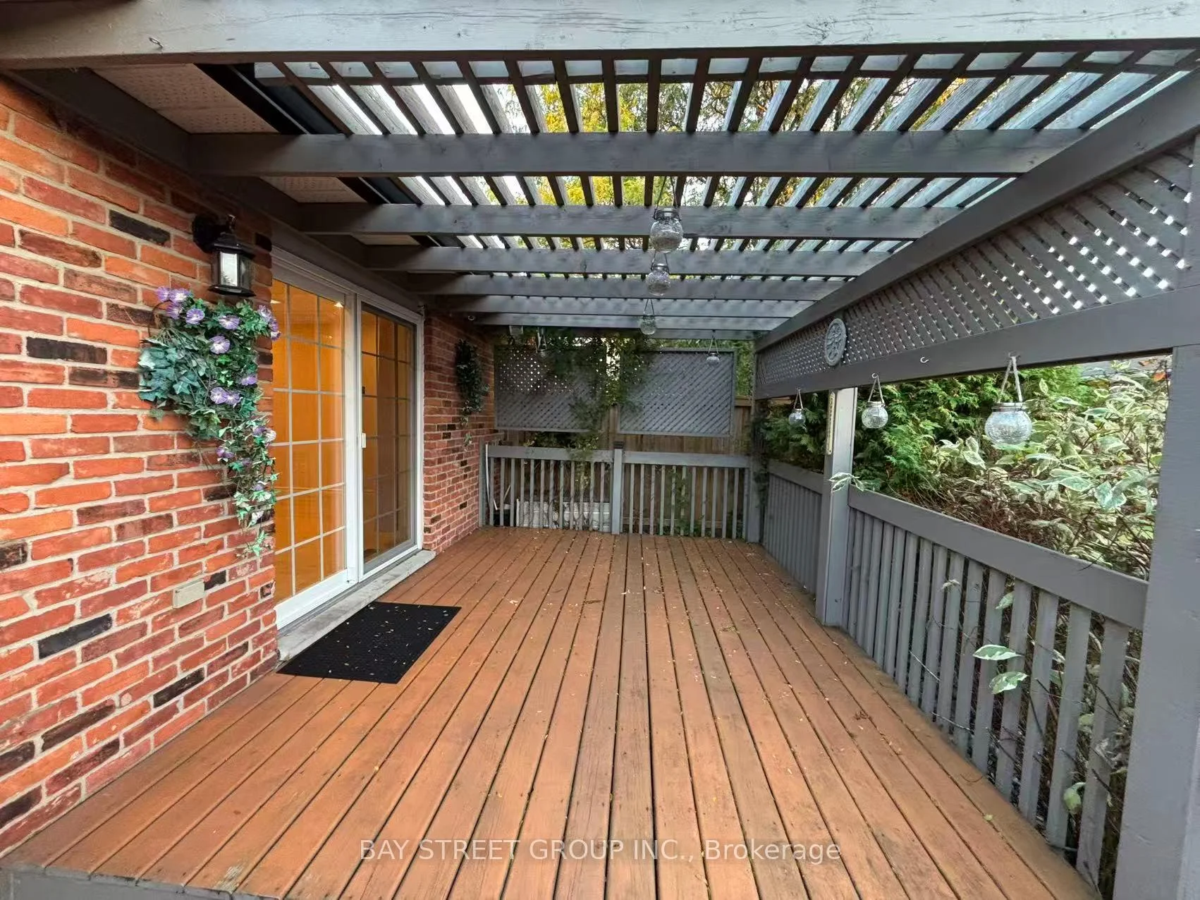 Photo 23 of Unit 18, 20 Meadowlands Boulevard, Hamilton, Meadowlands — HOMEH